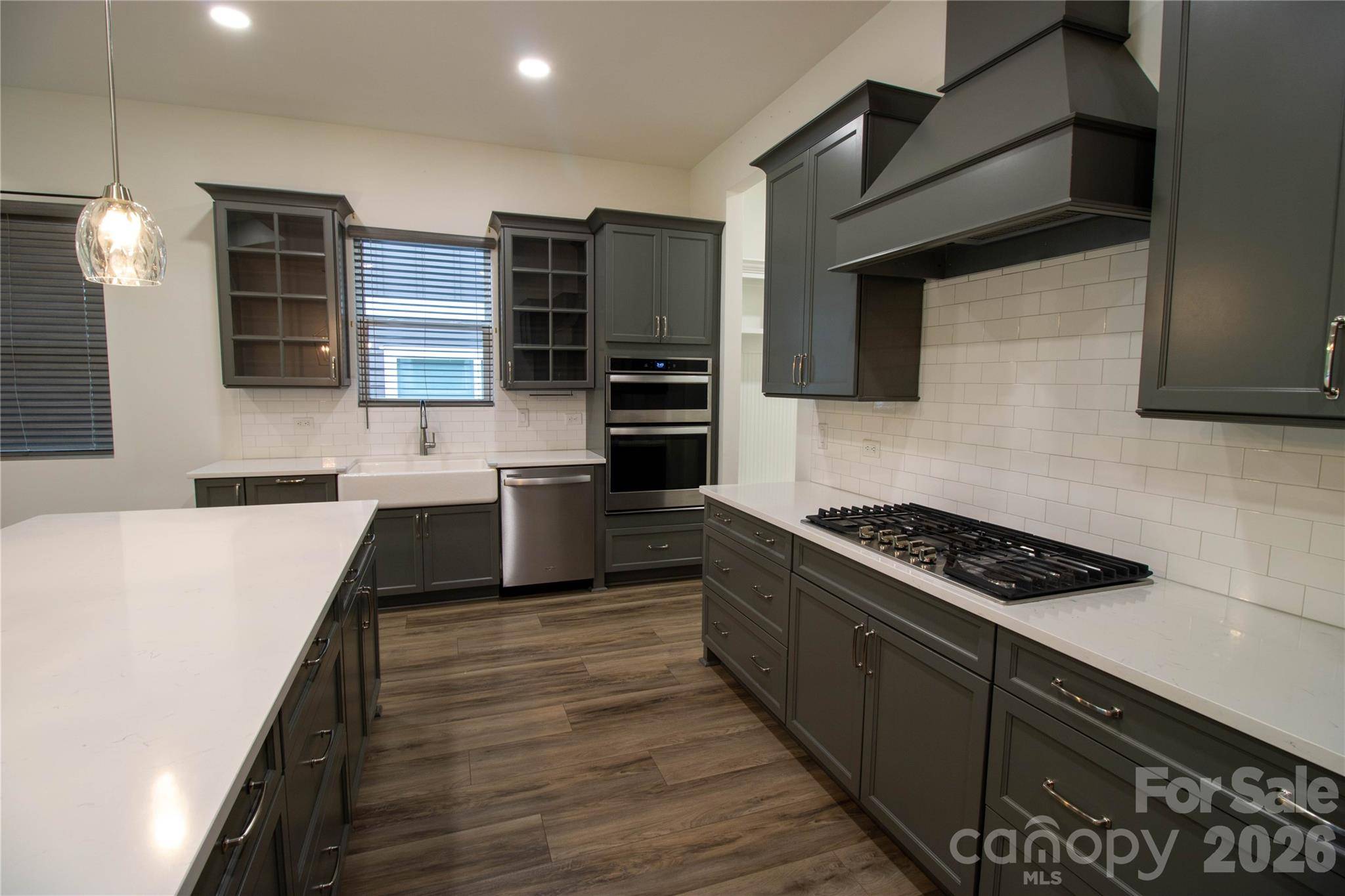 6642 Star DR, Sherrills Ford, NC 28673