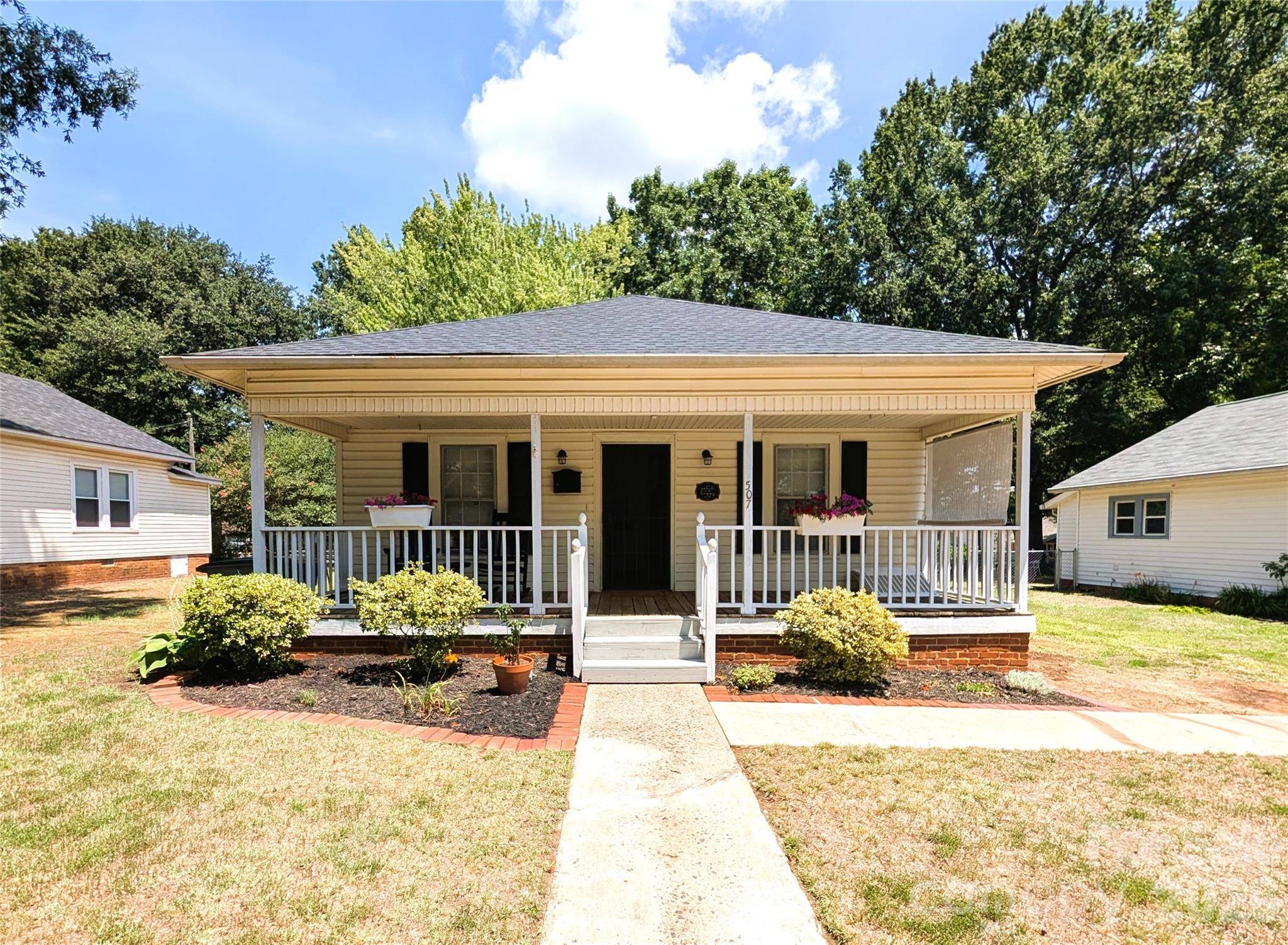 507 E 10th ST, Kannapolis, NC 28083