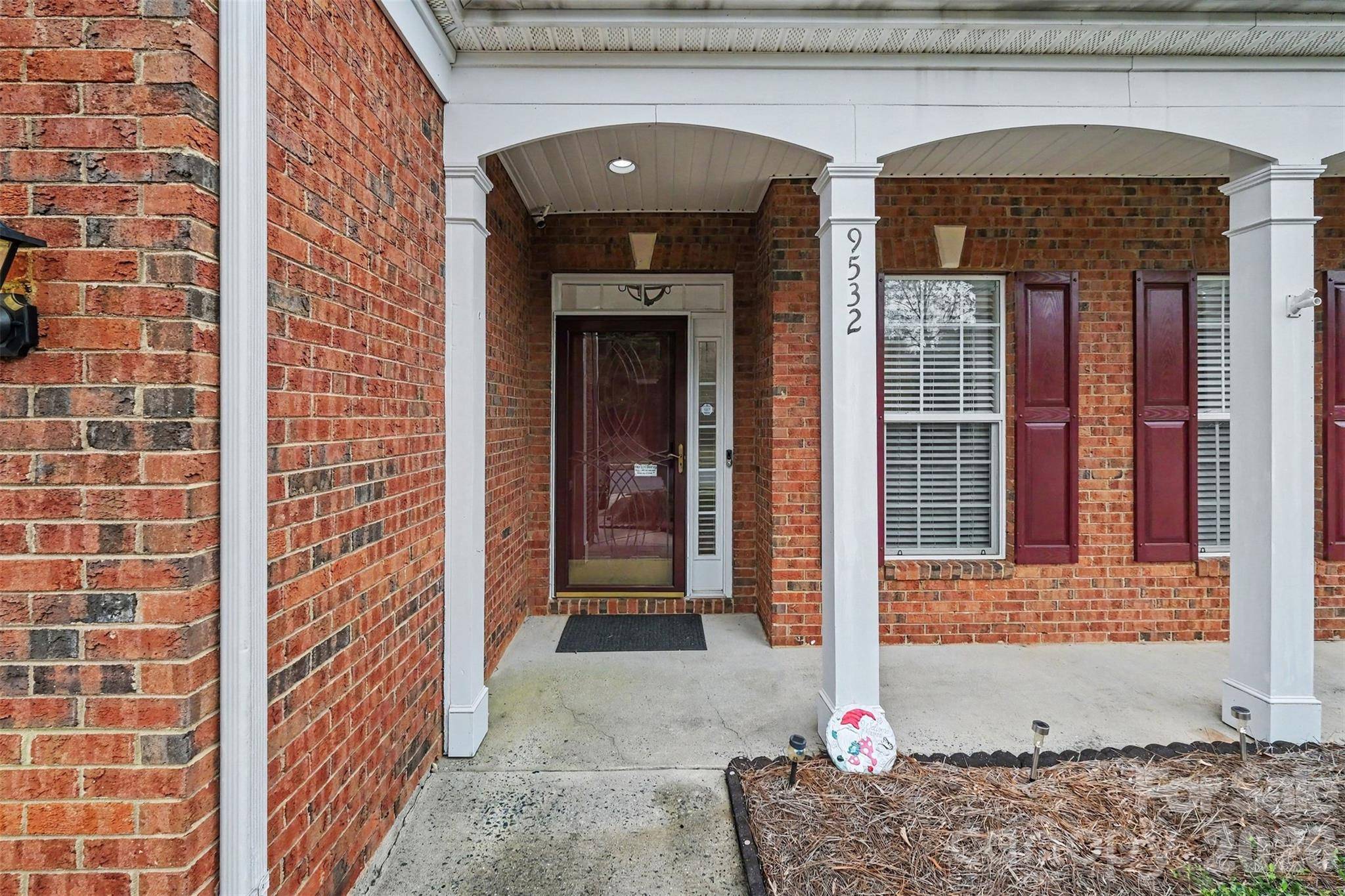 9532 Kestral Ridge DR, Charlotte, NC 28269