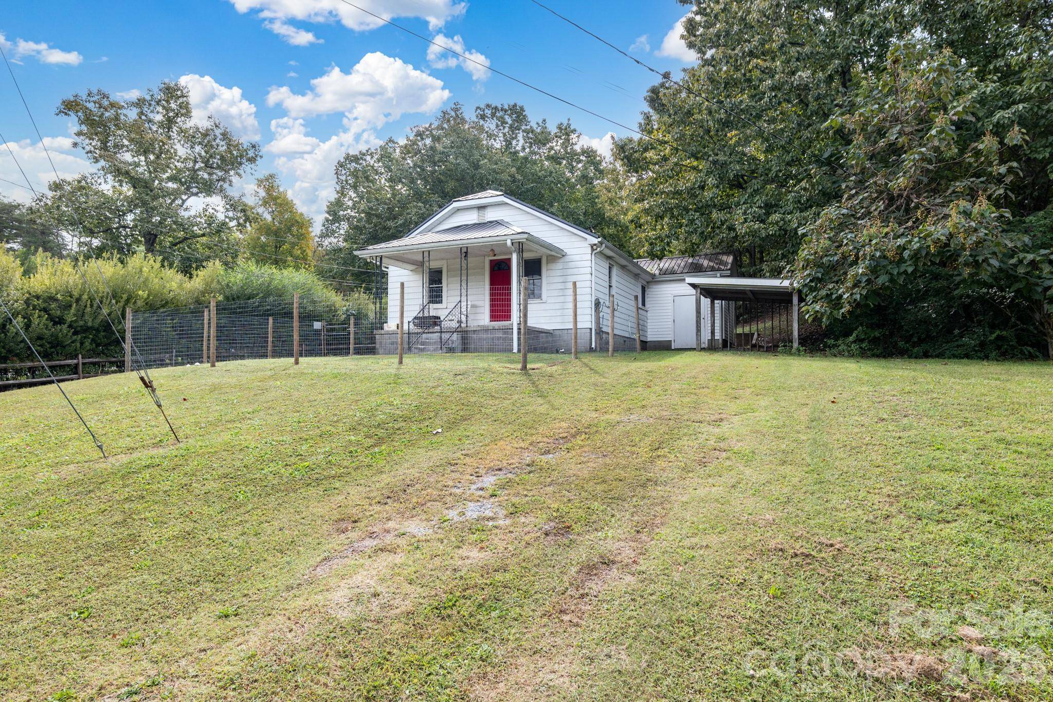 585 Eastview RD, Salisbury, NC 28146