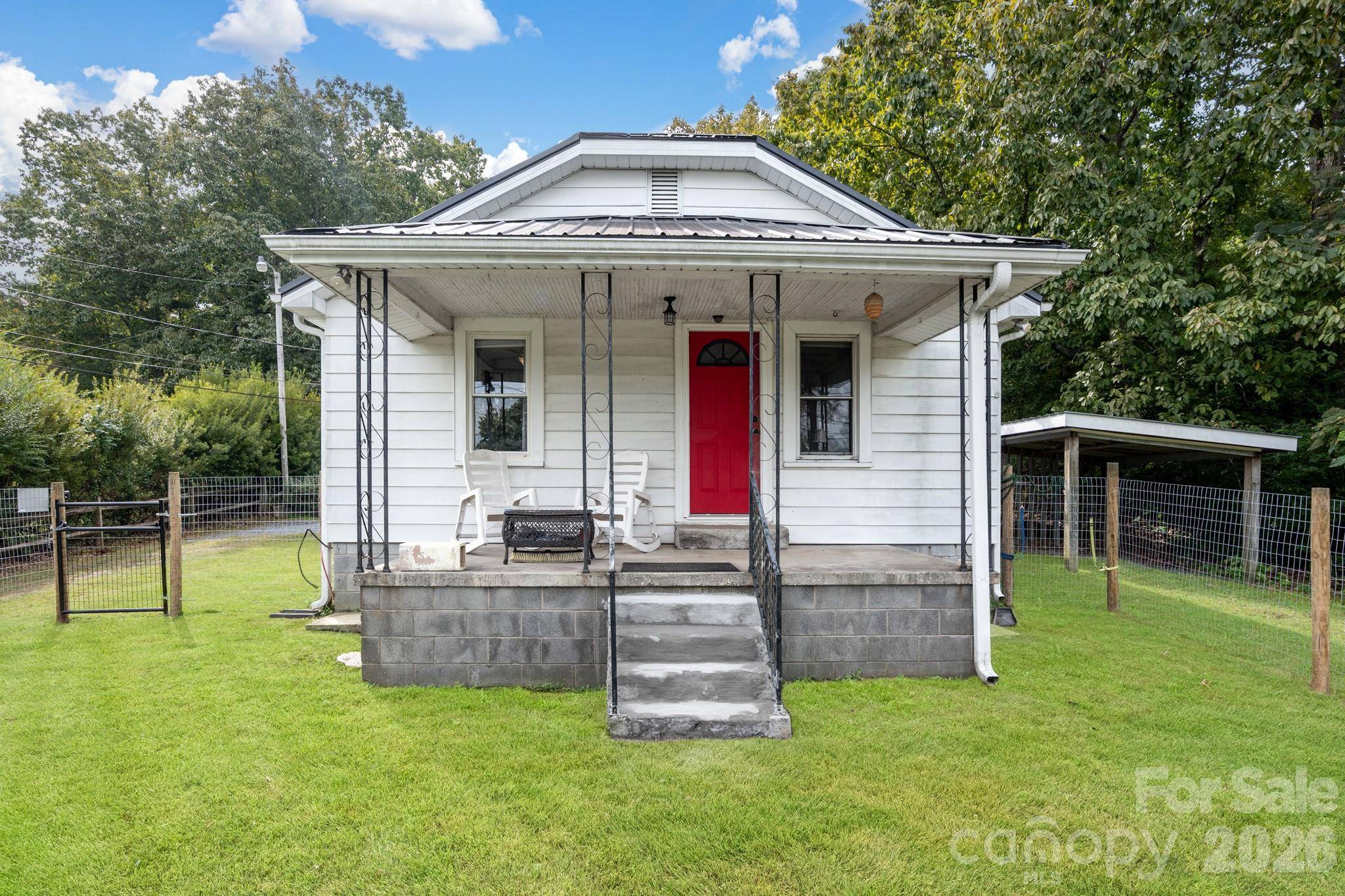 585 Eastview RD, Salisbury, NC 28146