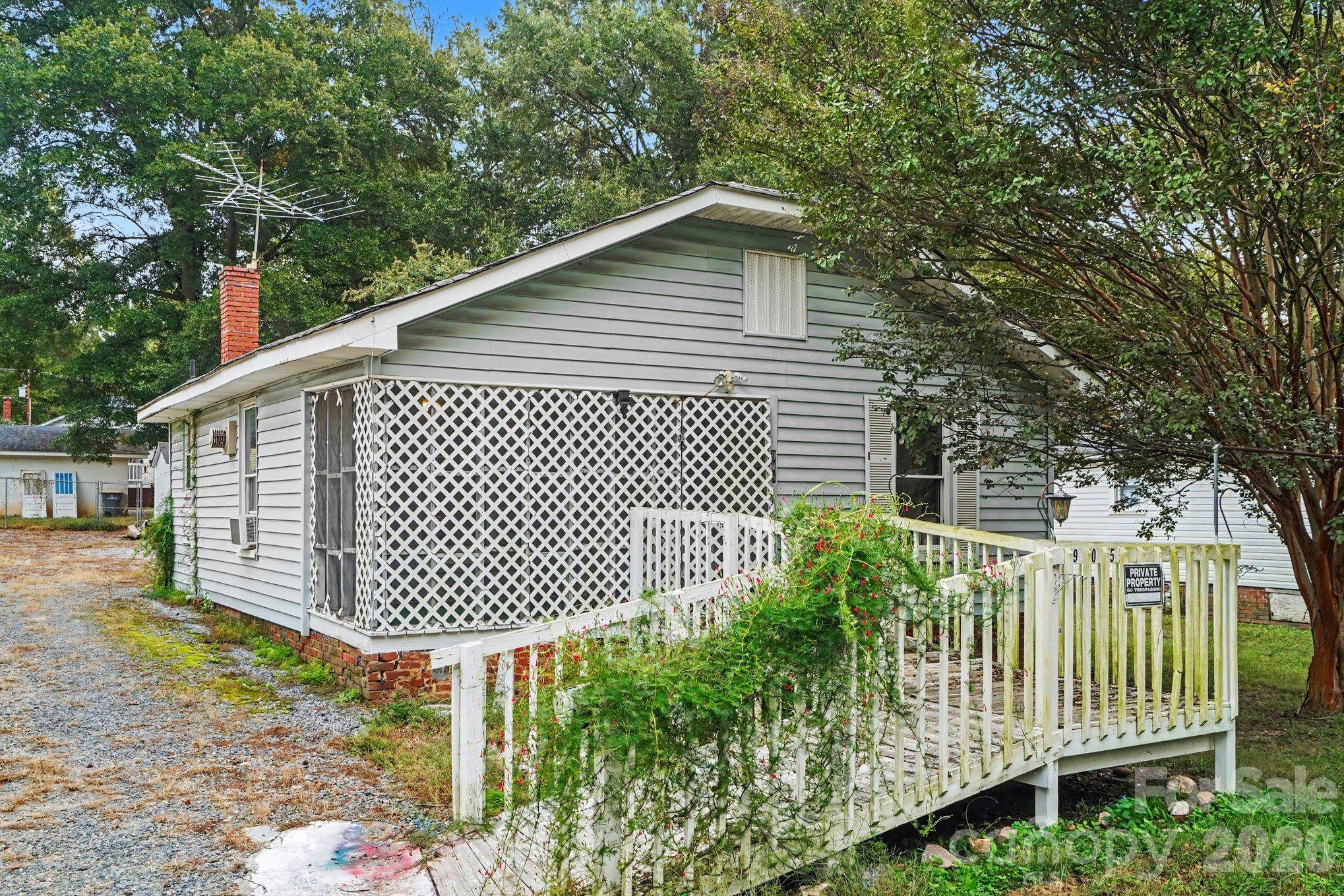 905 Skyland ST, Kannapolis, NC 28083