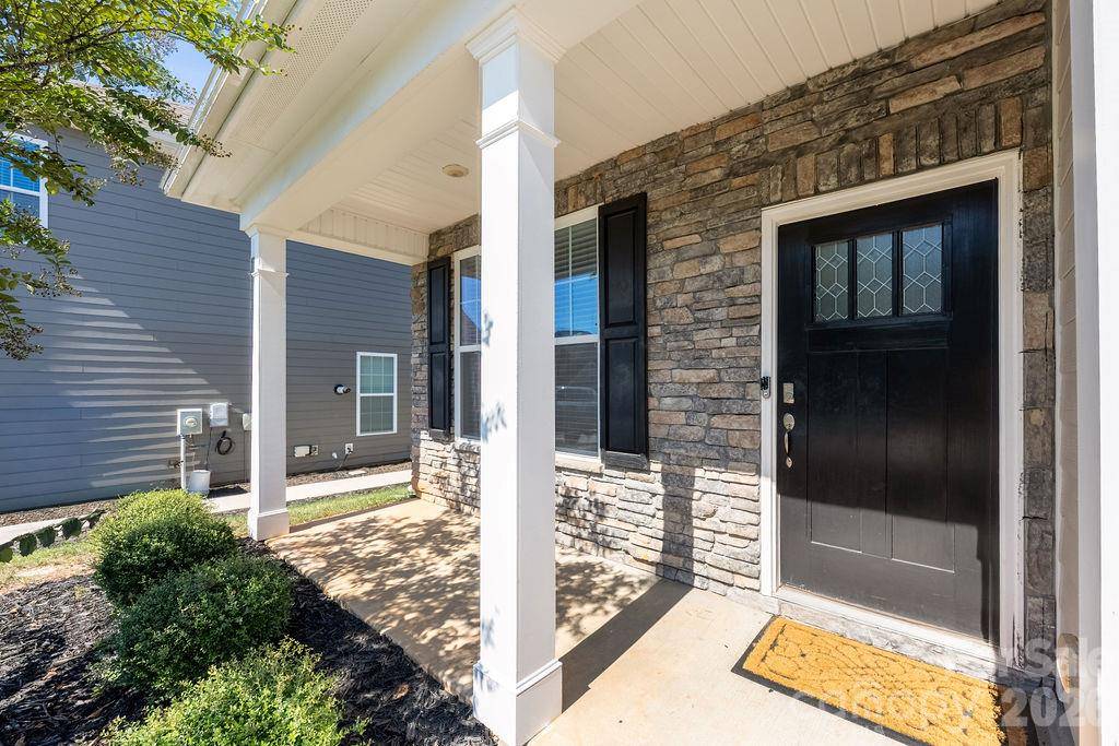 108 Northstone RD, Mooresville, NC 28115