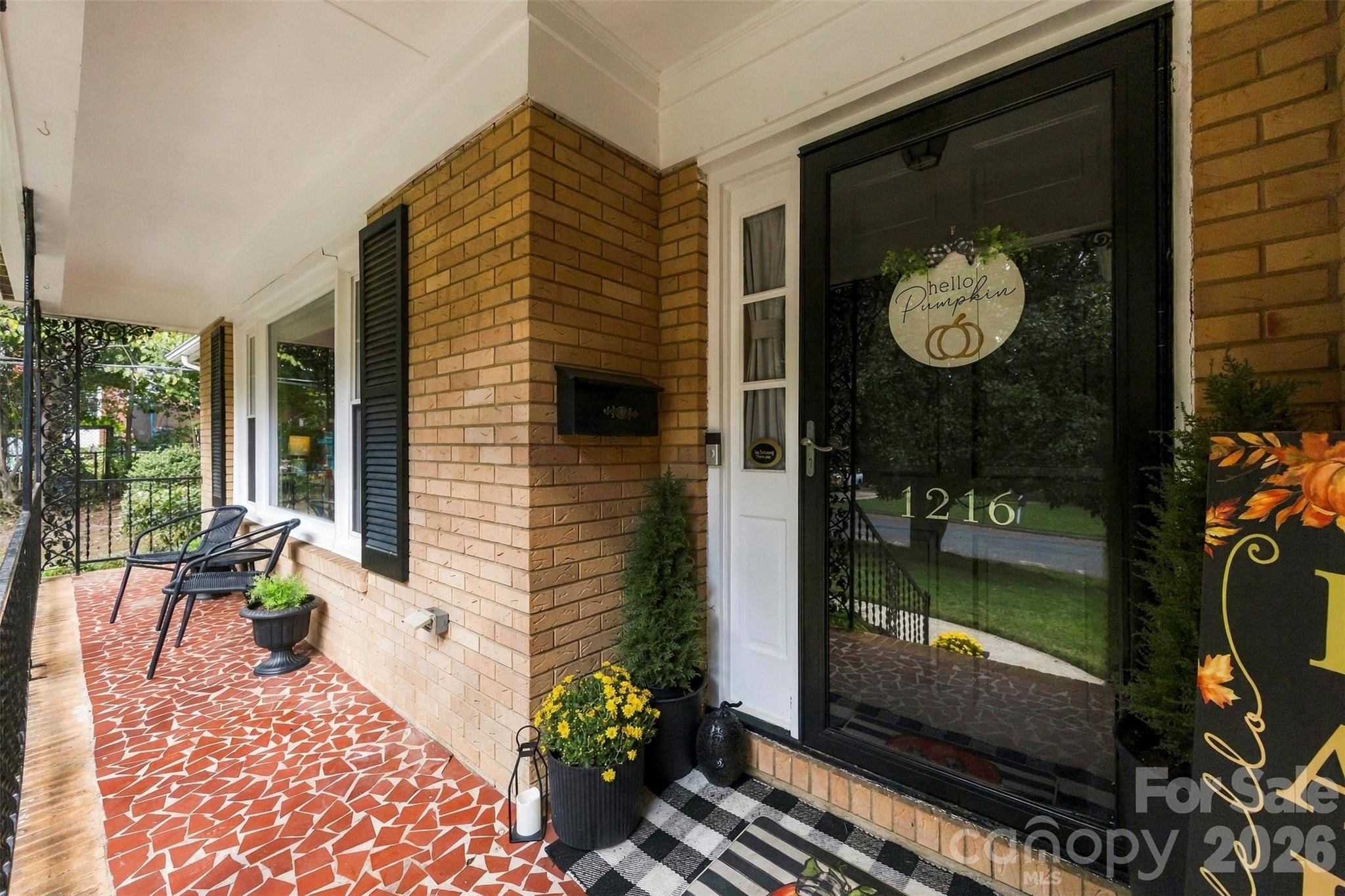 1216 Queensgate ST, Gastonia, NC 28054