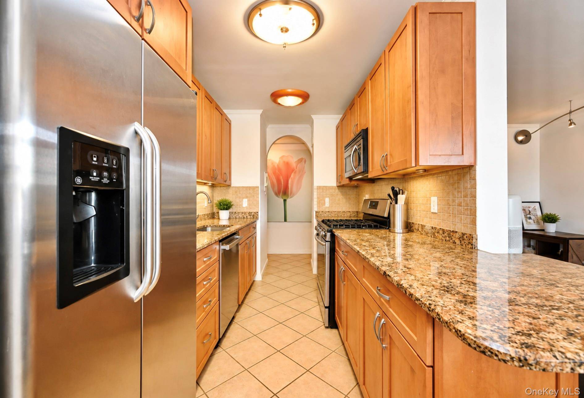 102-30 66th RD ## 17E, Forest Hills, NY 11375