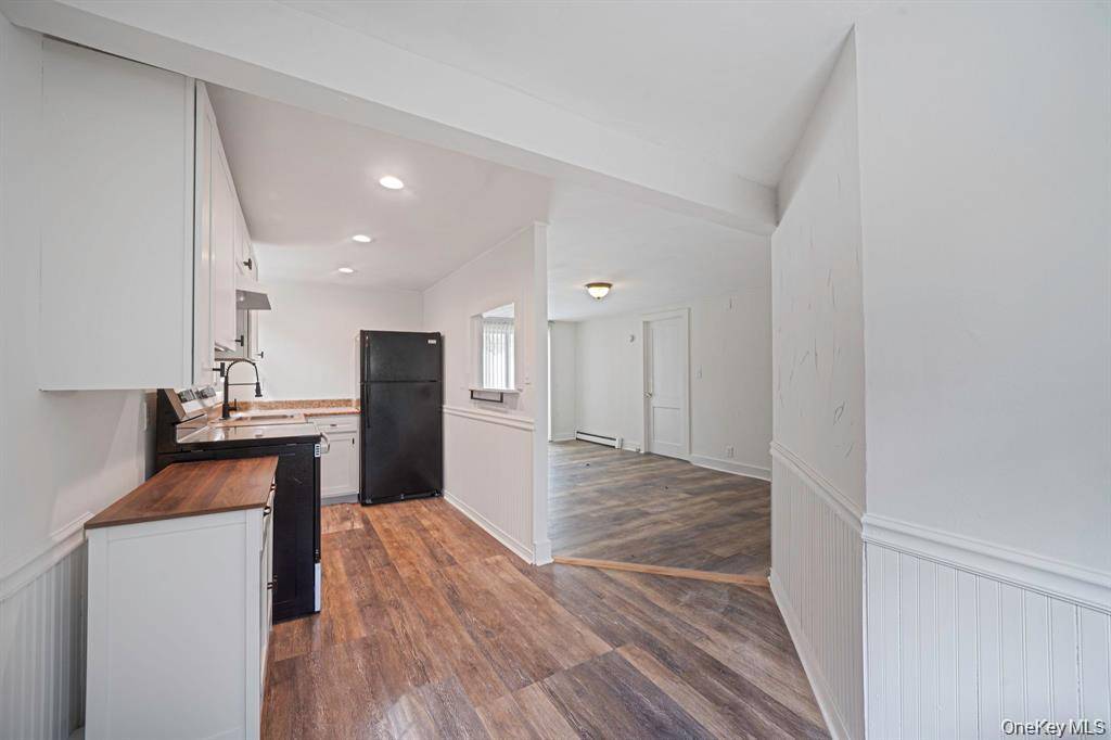 32 Dewey ST, Port Jefferson, NY 11776