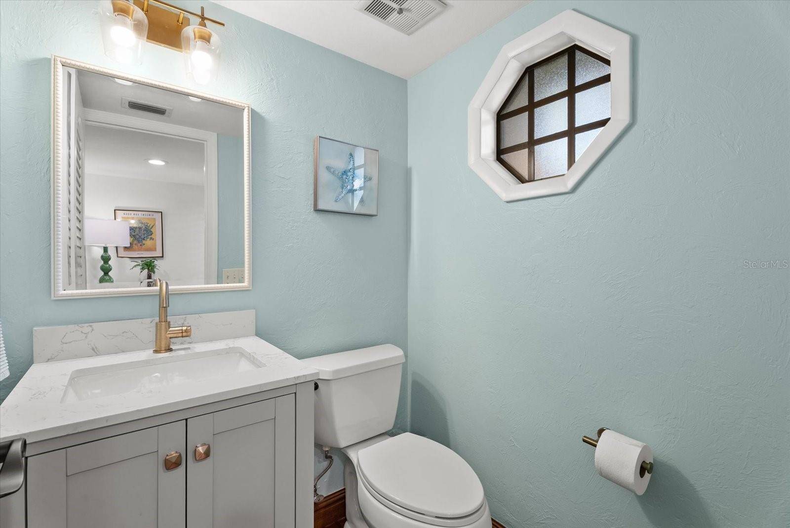 1423 LANDINGS PL #59, Sarasota, FL 34231