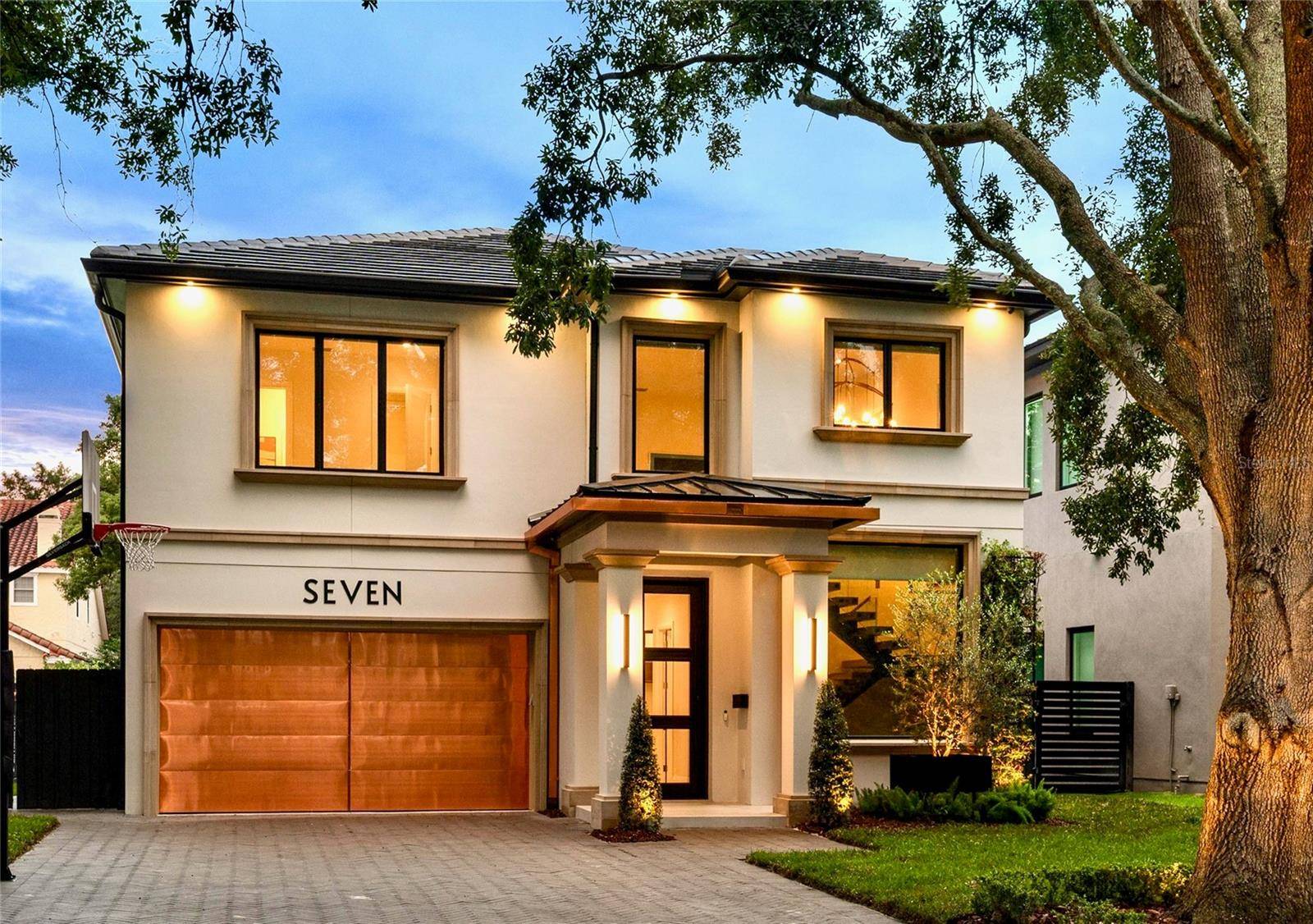 7 W NEW HAMPSHIRE ST, Orlando, FL 32804