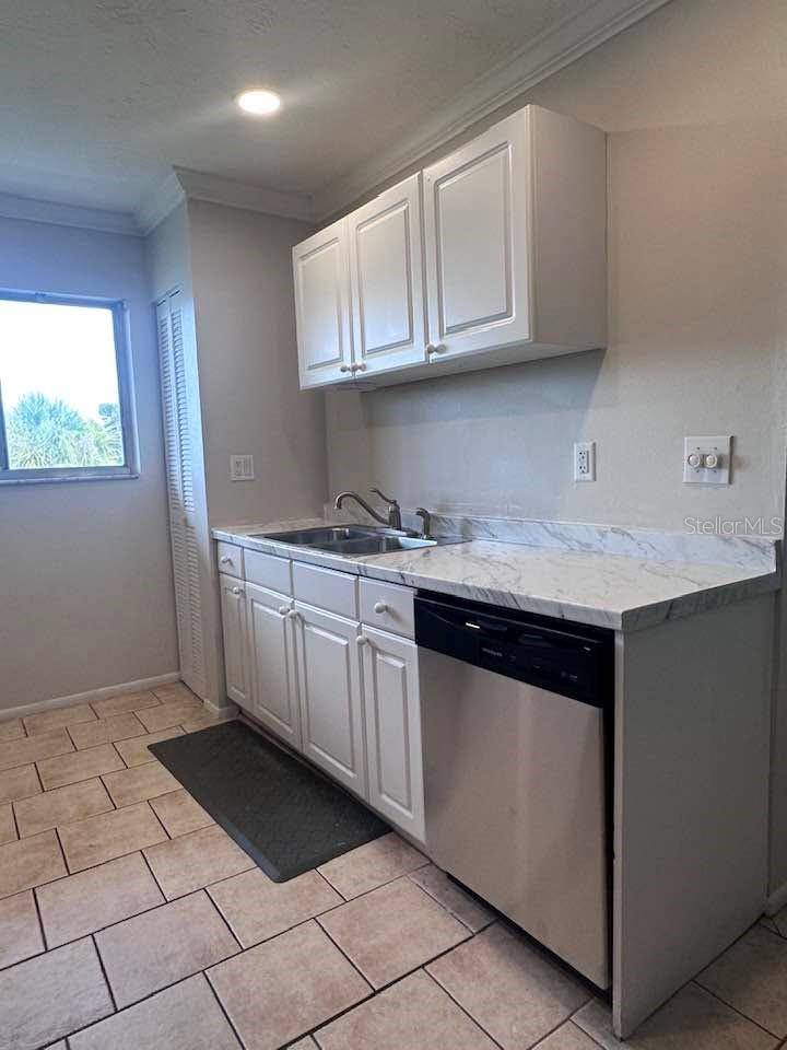 2948 CLARK RD #224, Sarasota, FL 34231