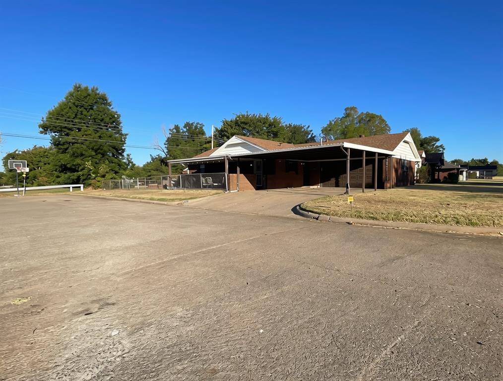 701 Moraine AVE, Midwest City, OK 73130