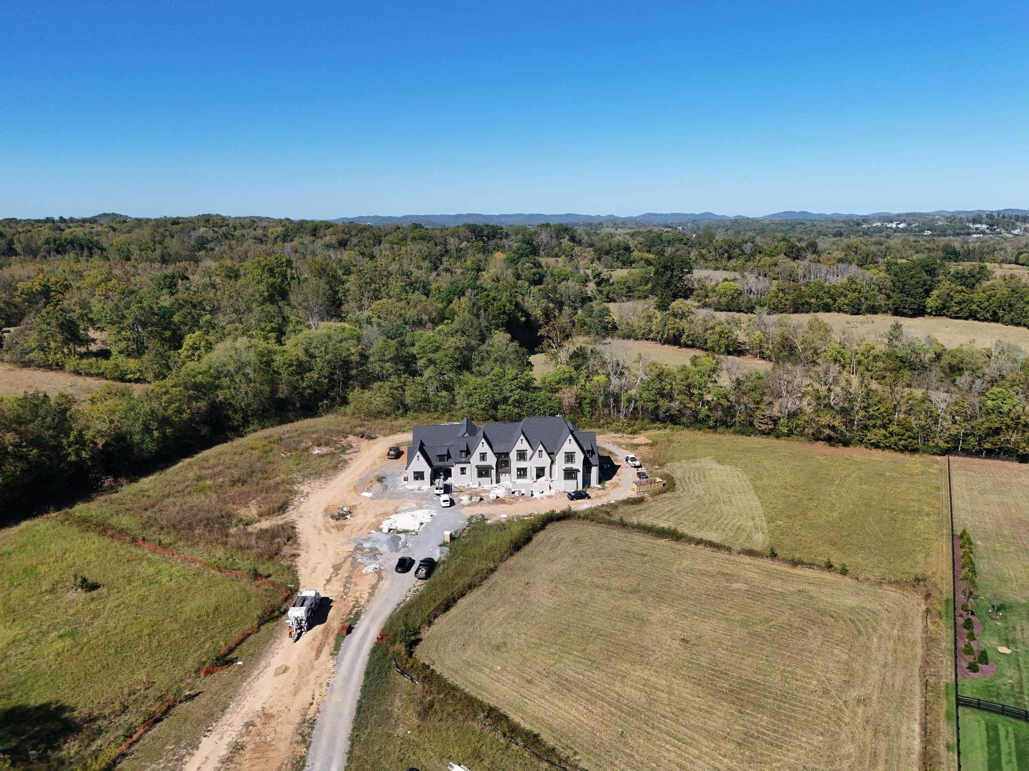 7019 Belcastle Lane, College Grove, TN 37046