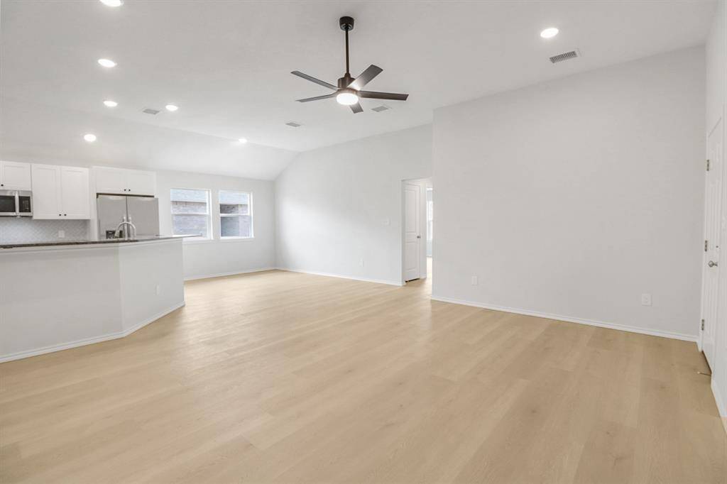 812 Bella Boulevard, Coleman, TX 76834