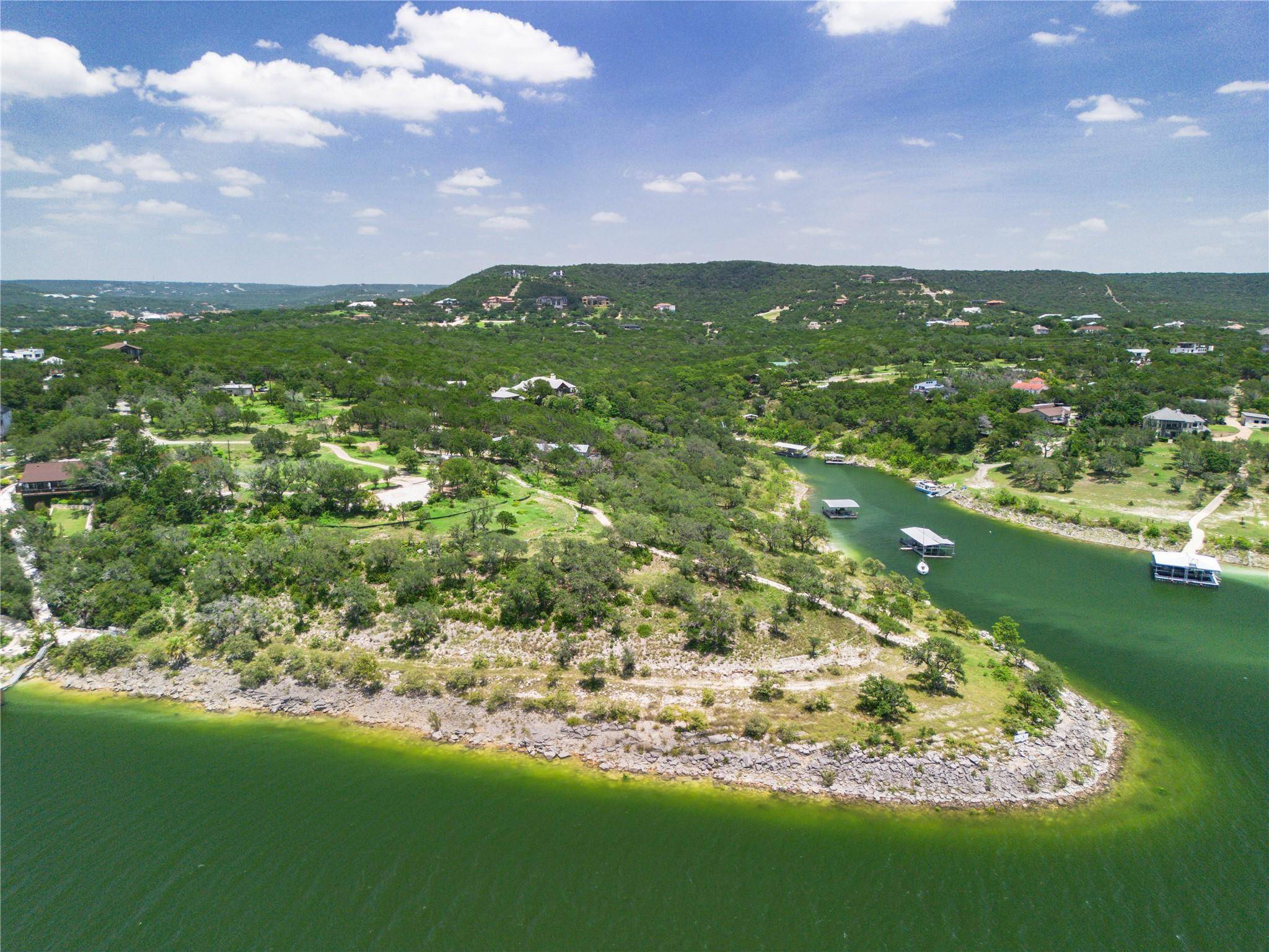 8101 Sharon RD, Volente, TX 78641