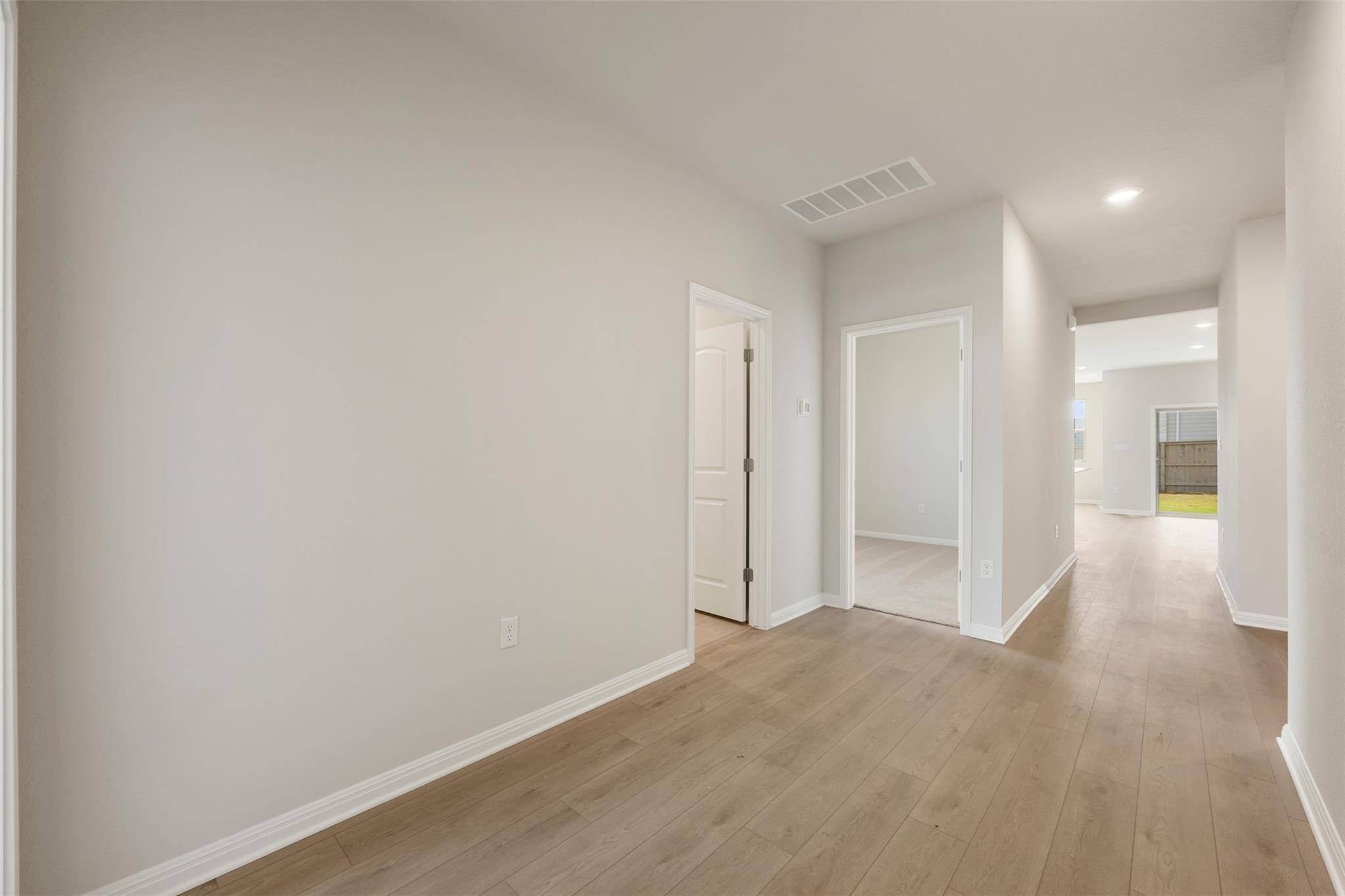 136 Jans WAY, Georgetown, TX 78626