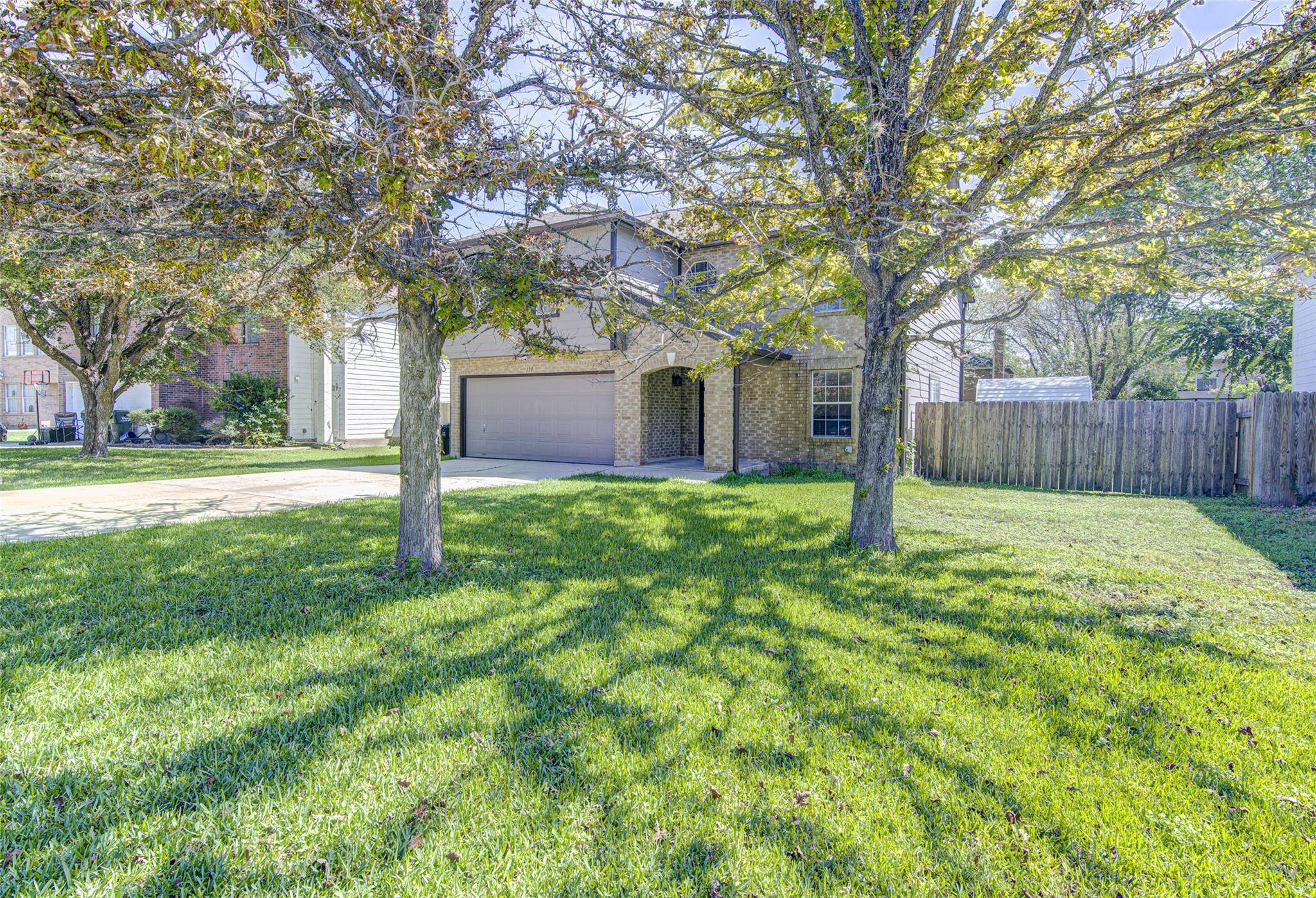 130 Wild Buffalo DR, Kyle, TX 78640