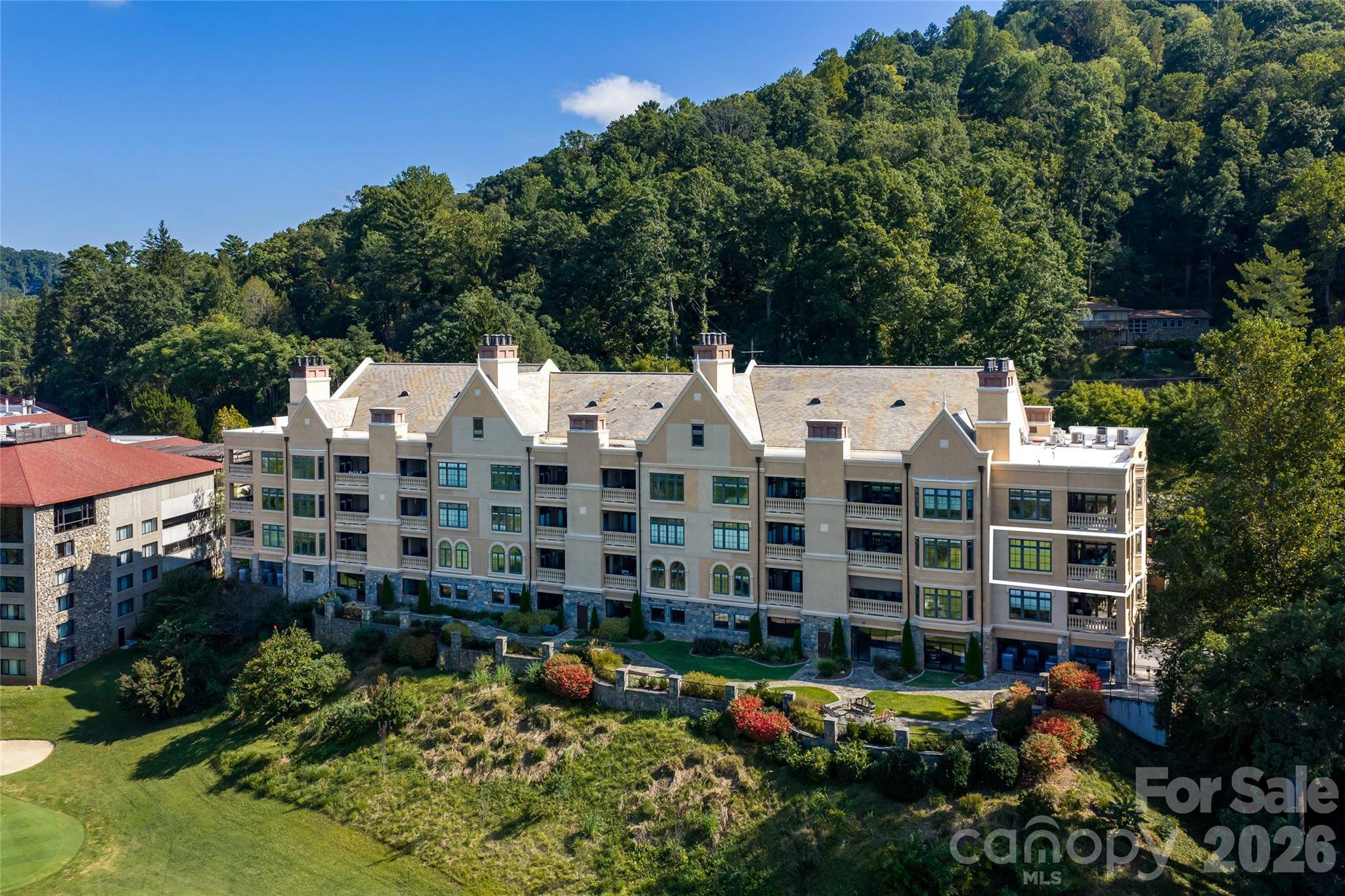 288 Macon AVE #201, Asheville, NC 28804