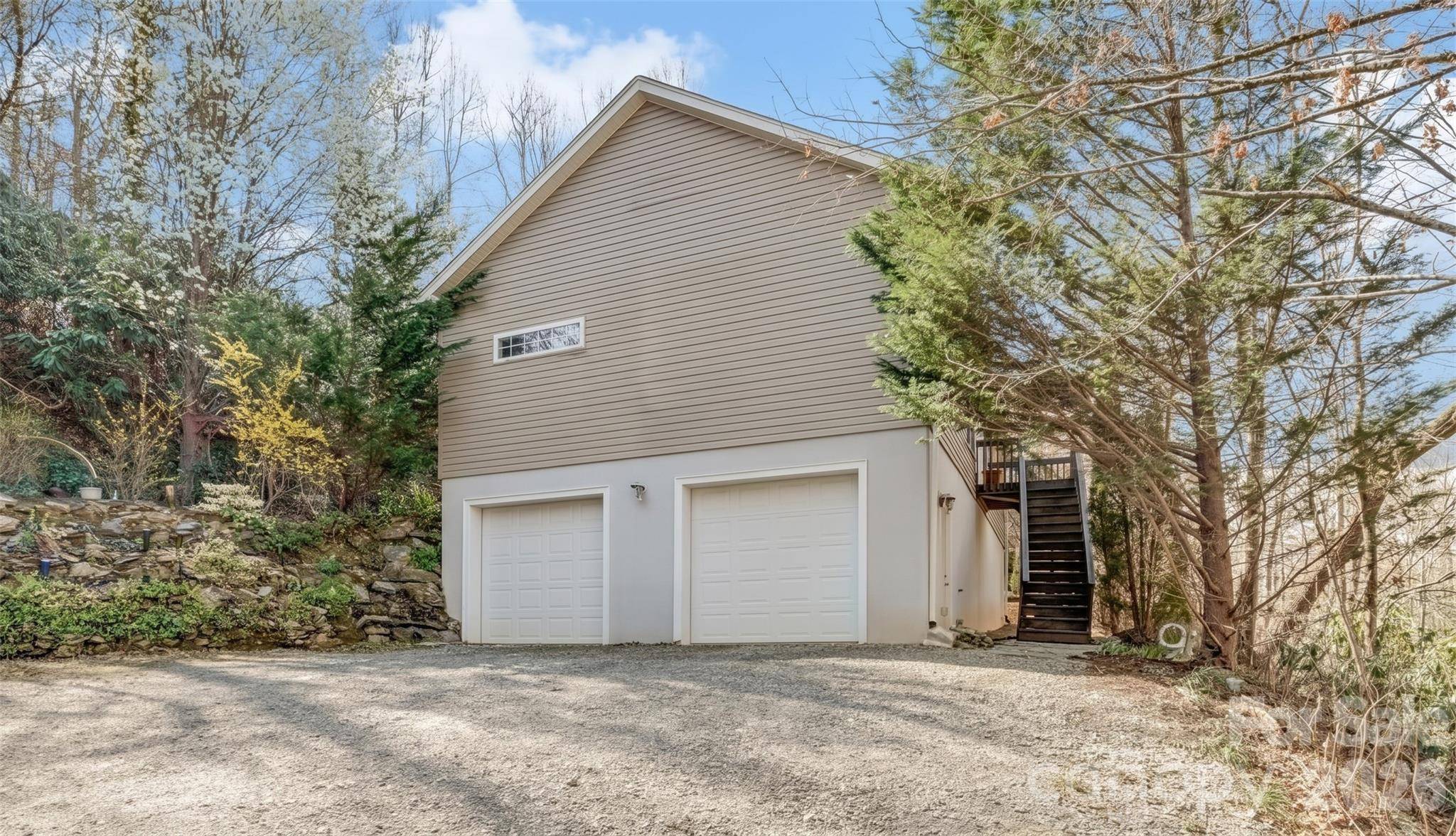 319 Glenn Bridge RD, Arden, NC 28704