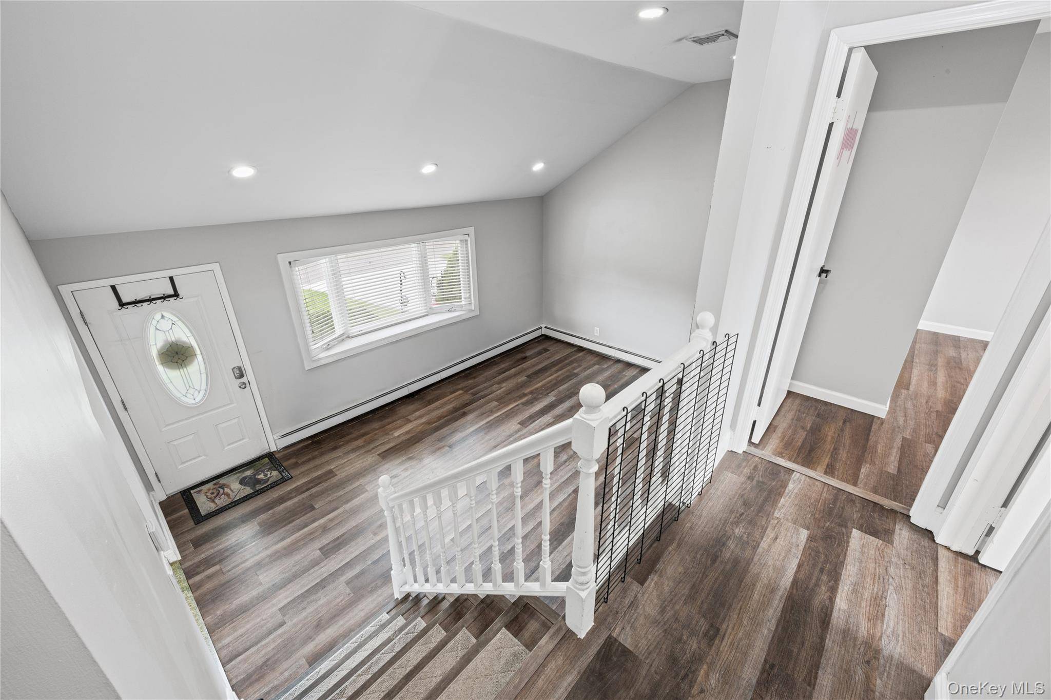 78 Circle DR, Patchogue, NY 11772