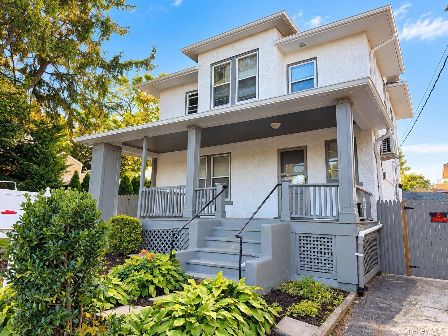 111 Rockne RD, Yonkers, NY 10701