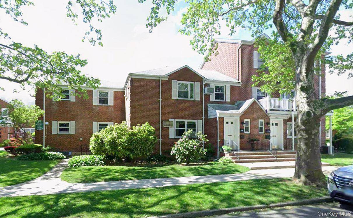 255-57 75th AVE #1, Glen Oaks, NY 11004