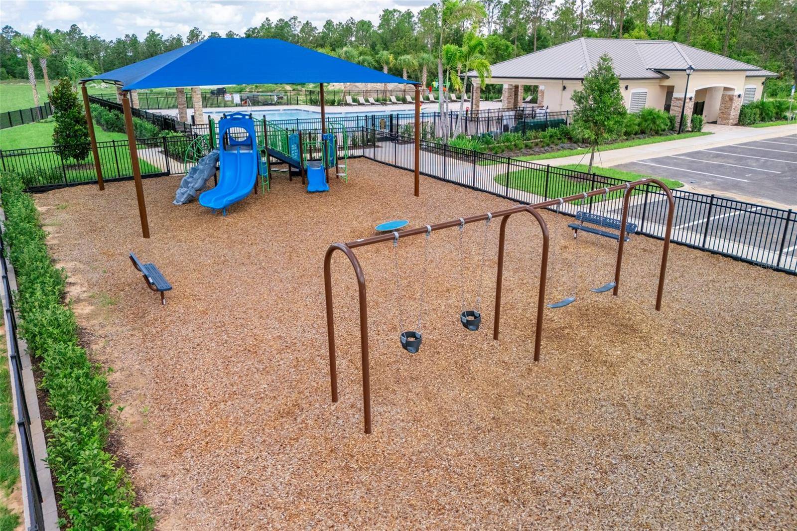 27452 BLACK KITE AVE, Howey In The Hills, FL 34737