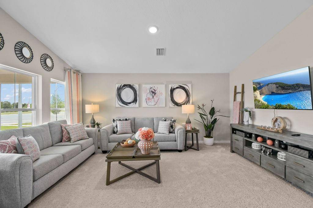 5945 SLATE ROCK DR, Lakeland, FL 33811