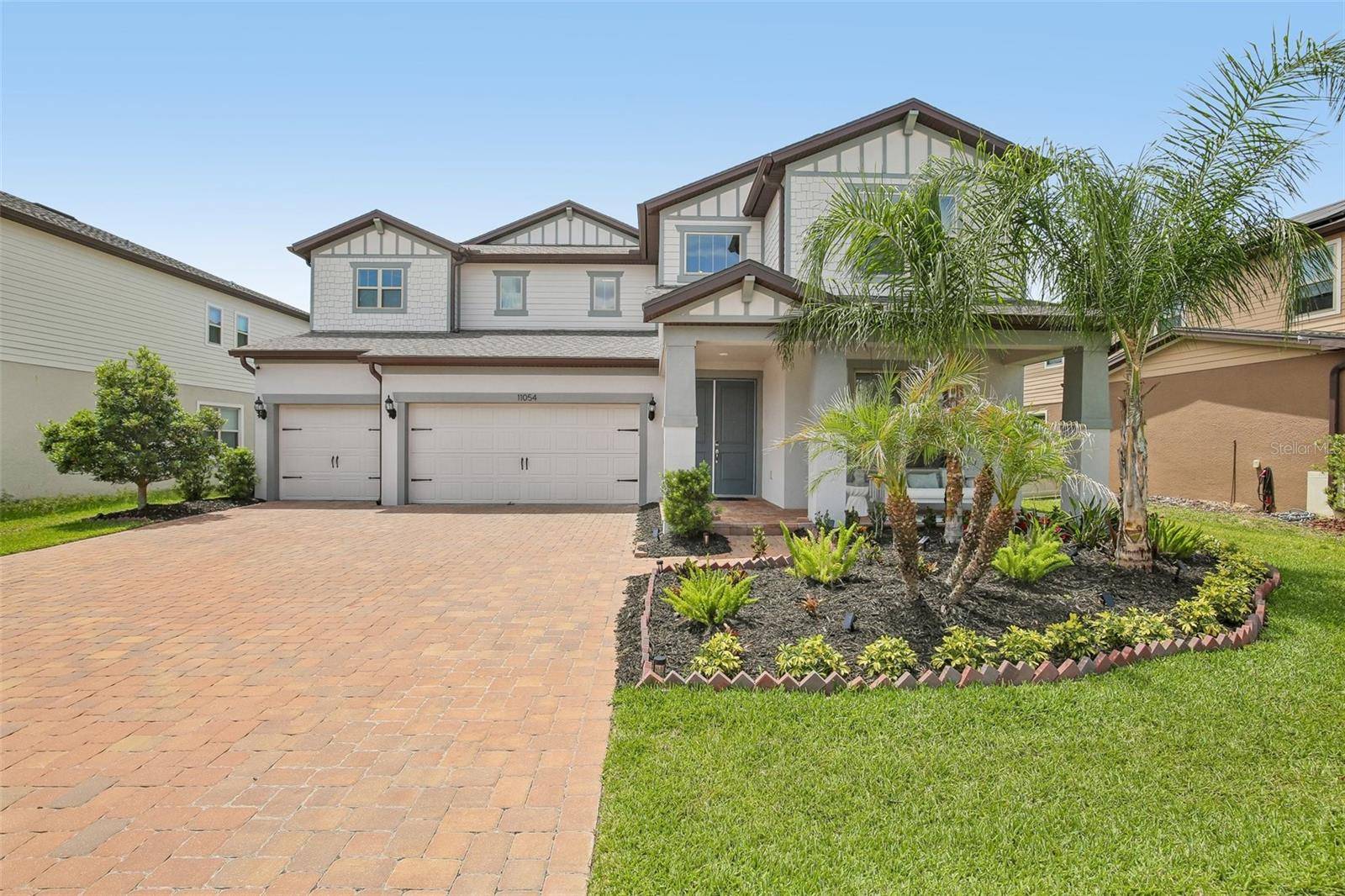 11054 SUNDRIFT DR, Tampa, FL 33647