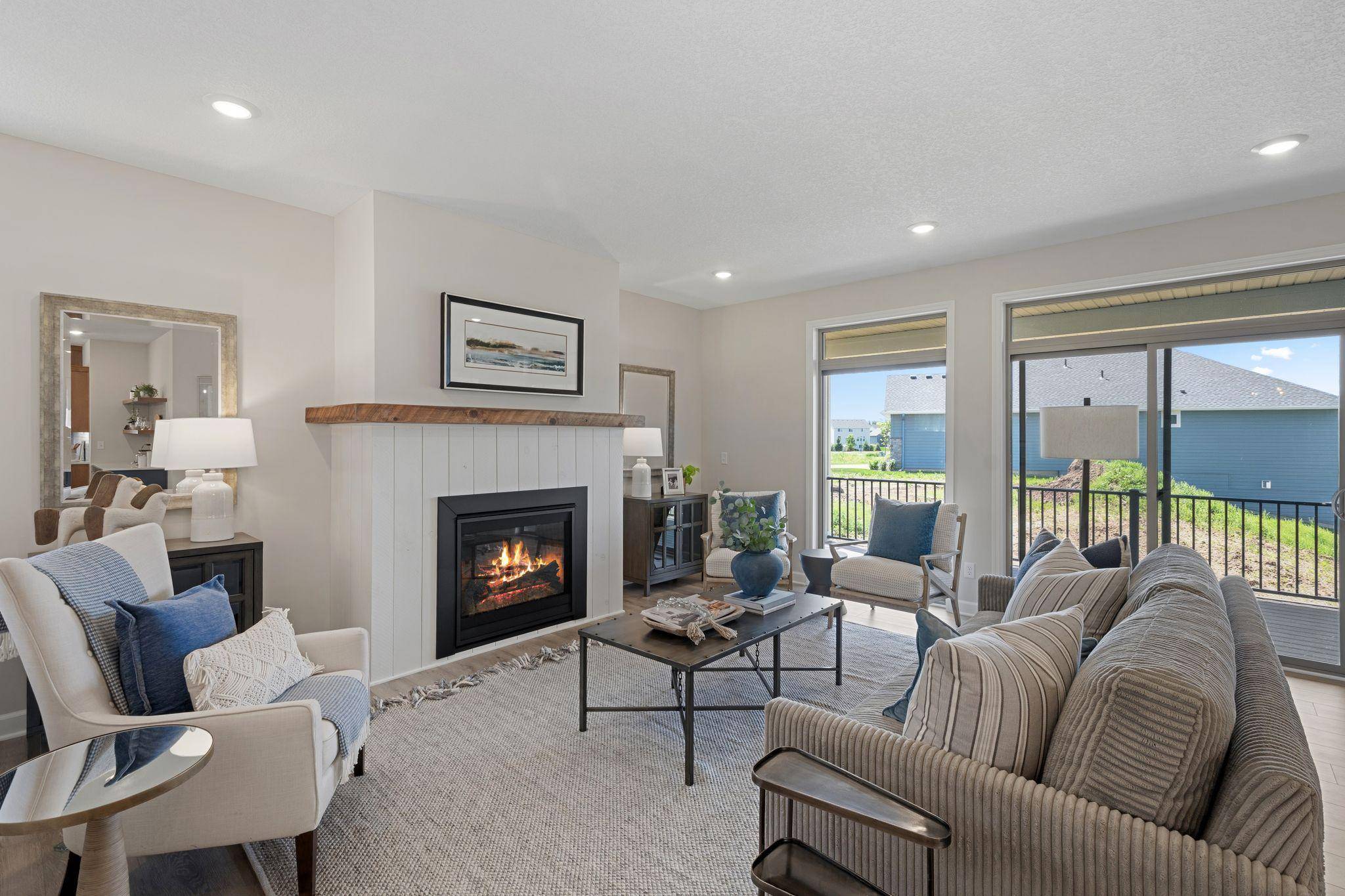 17755 Ellsworth DR, Lakeville, MN 55044