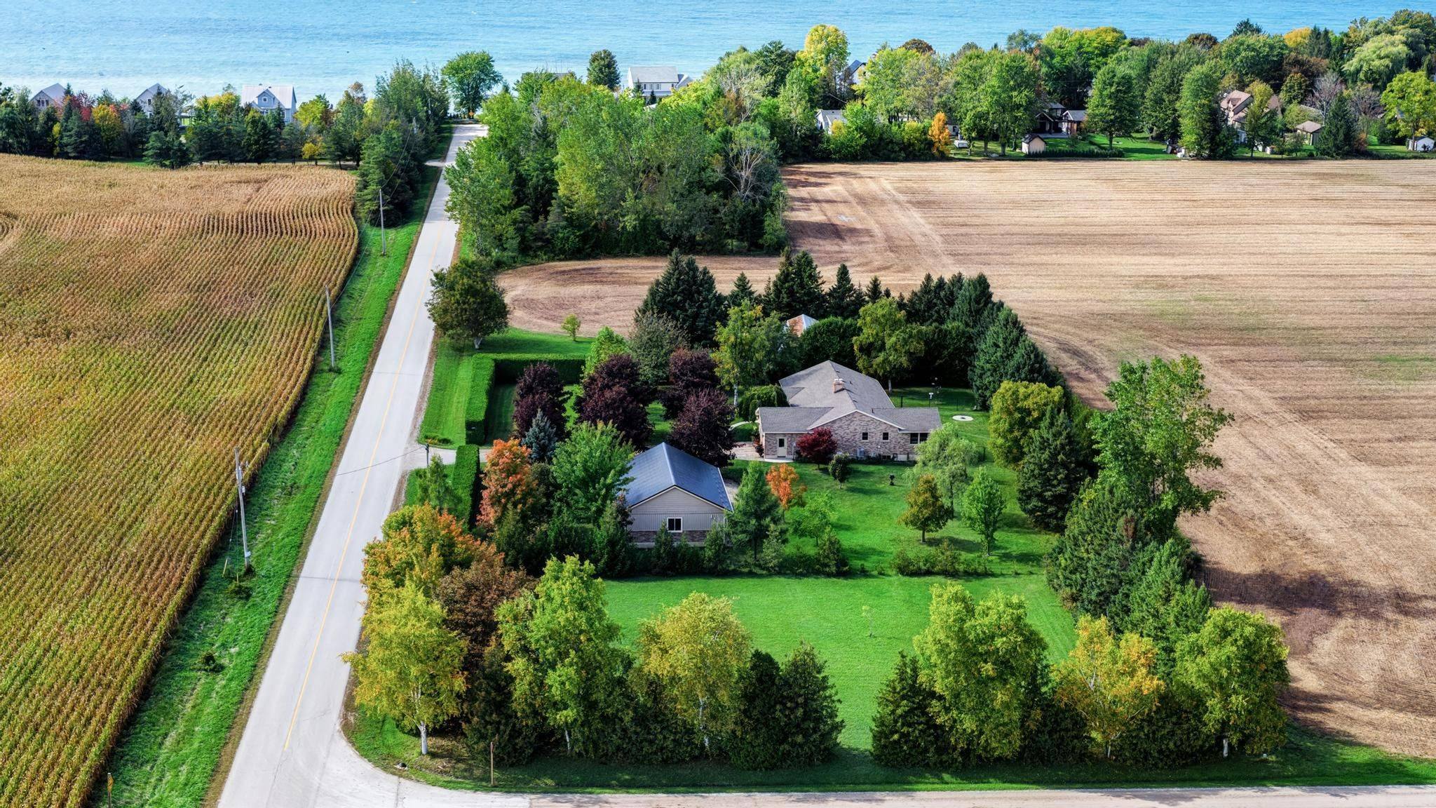 33786 Crystal Springs Road, R. R. #1 RD, Bluewater, ON N0M 1G0