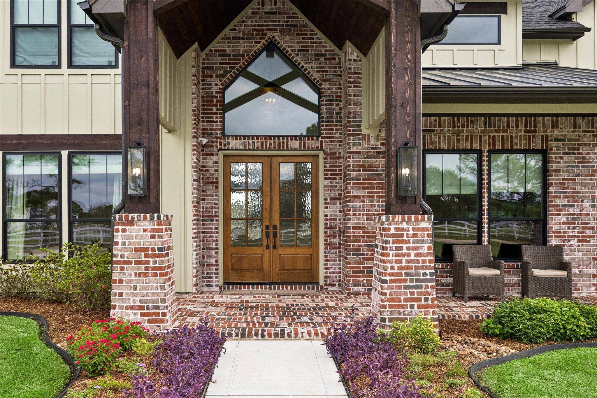301 W Viejo DR, Friendswood, TX 77546