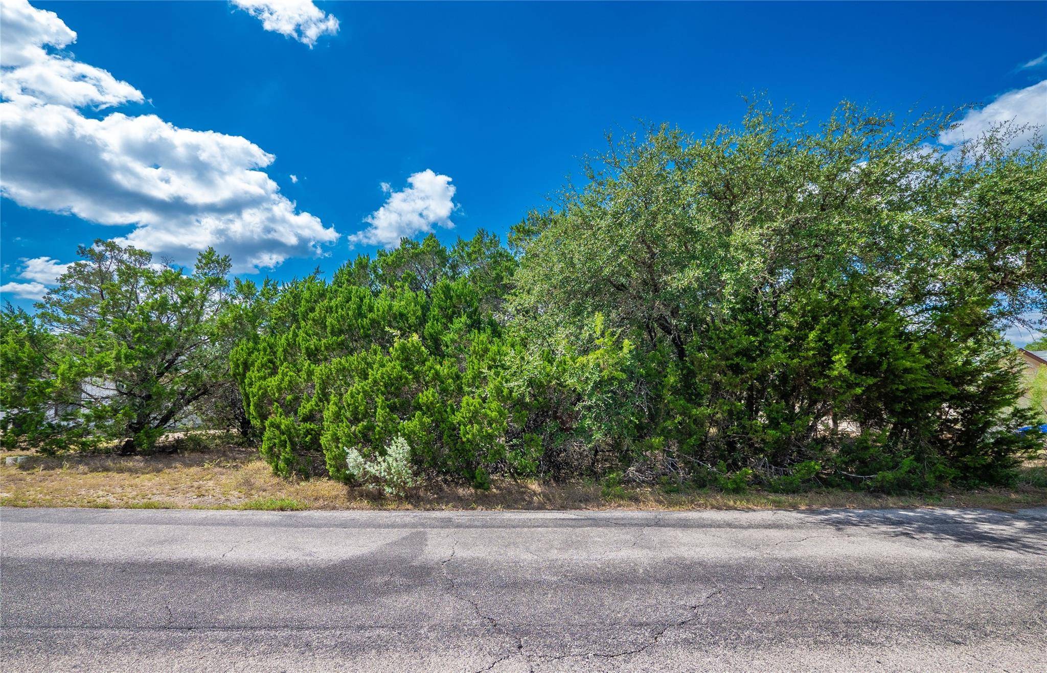6206 La Mesa ST, Lago Vista, TX 78645