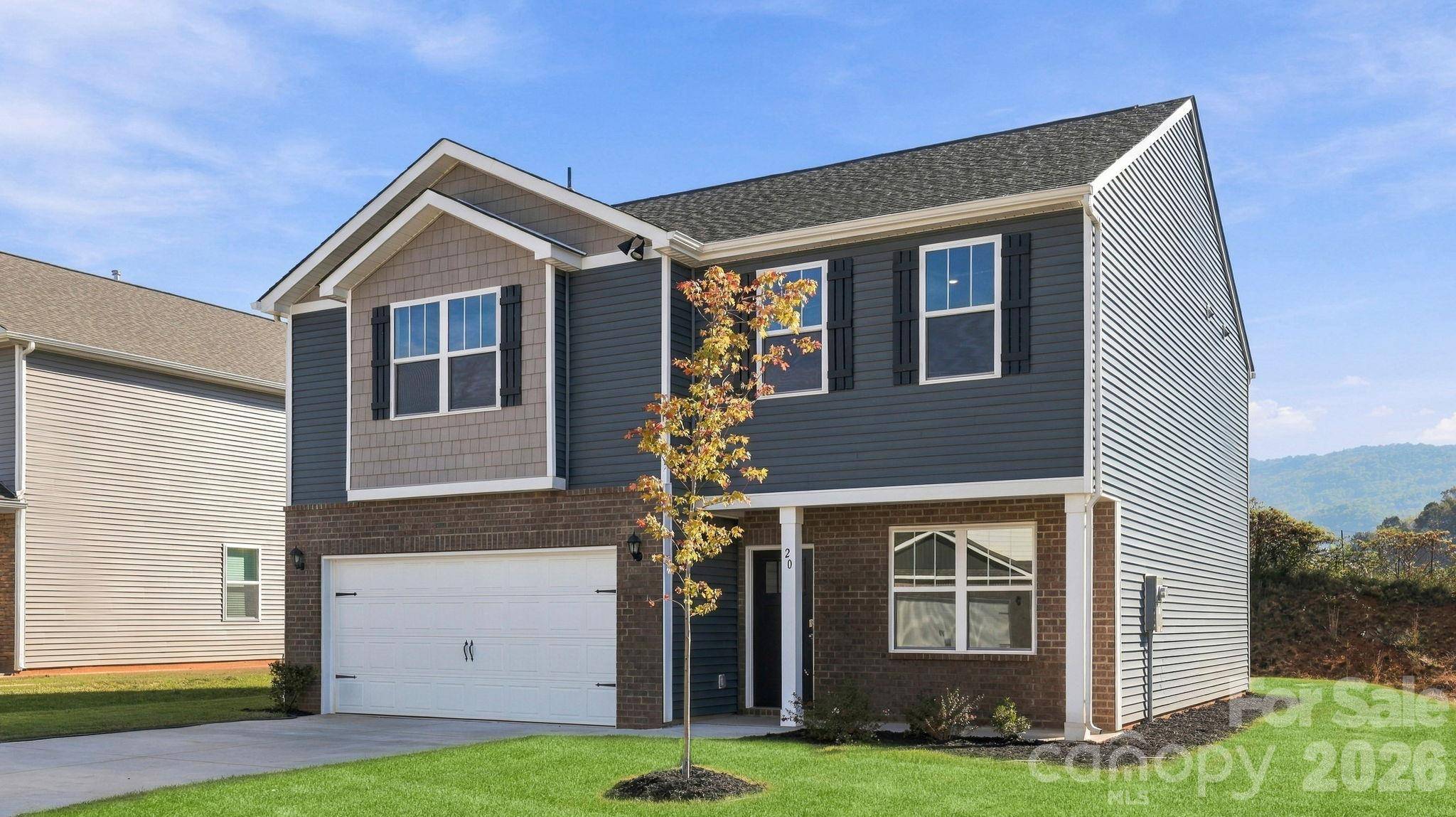 20 Ridgehaven DR, Waynesville, NC 28786