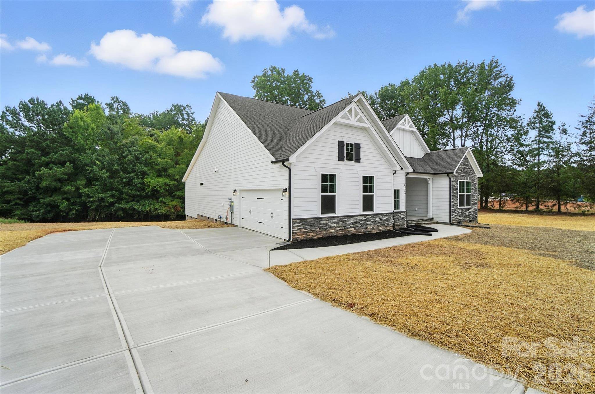 162 Clark Cove RD, Statesville, NC 28677