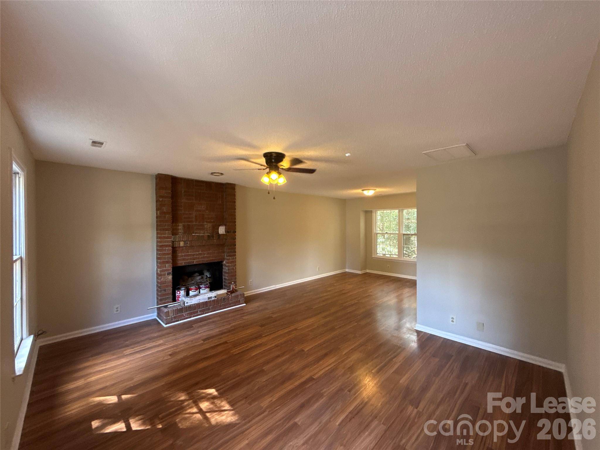 3505 Fortis LN, Matthews, NC 28105