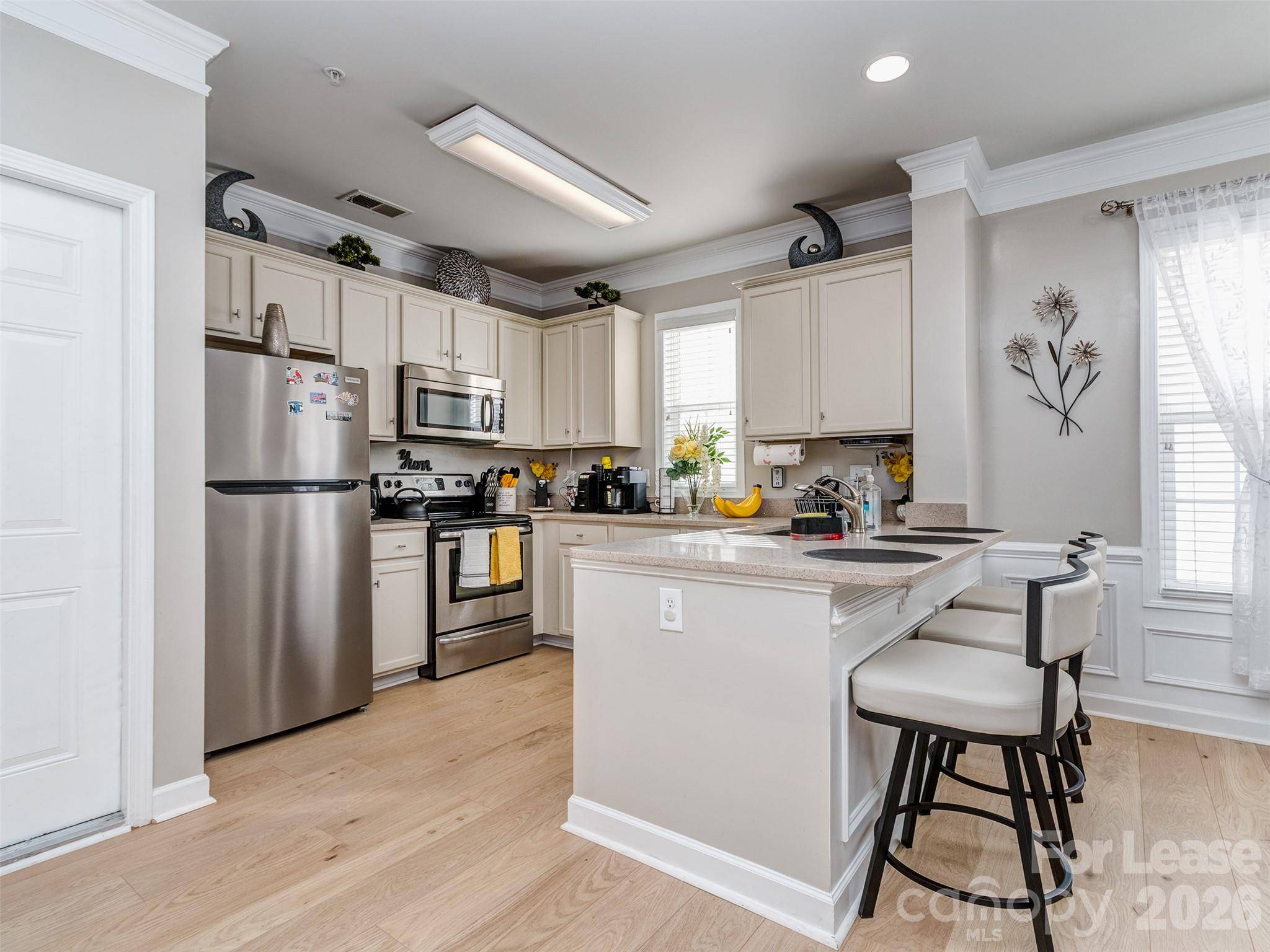 2074 Ayrsley Town BLVD, Charlotte, NC 28273