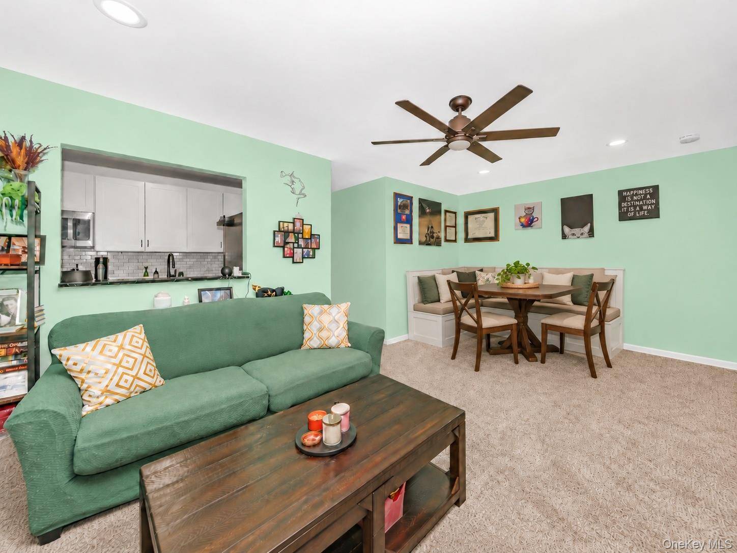 61 Adams #2A, Central Islip, NY 11722