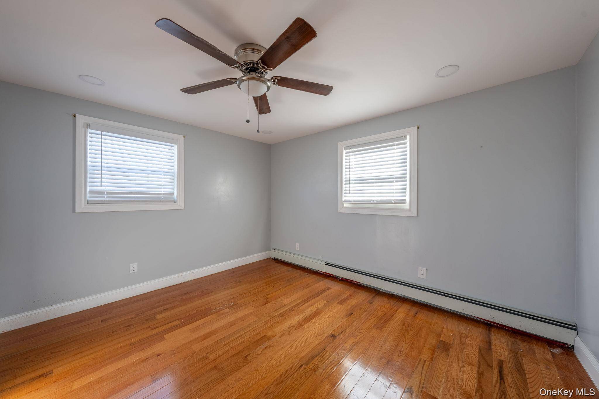116-01 221st ST, Cambria Heights, NY 11411