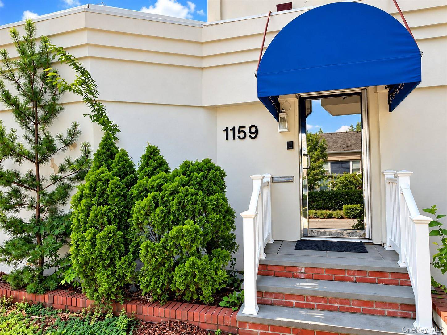 1159 Broadway, Hewlett, NY 11557