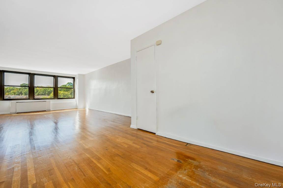 18-35 Corporal Kennedy ST #4F, Bayside, NY 11360