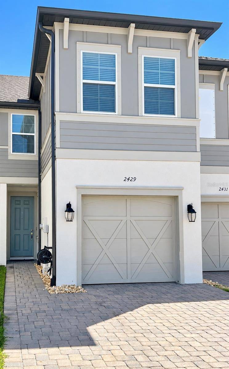 2429 FOGGY CREEK CIR, Clearwater, FL 33764