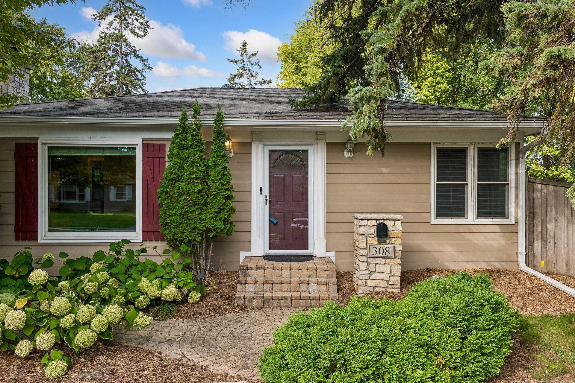 308 Monroe AVE S, Edina, MN 55343