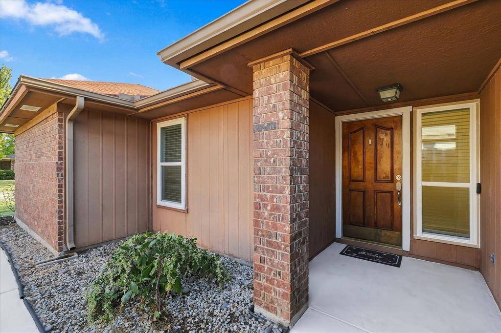 559 Lee Drive, Coppell, TX 75019