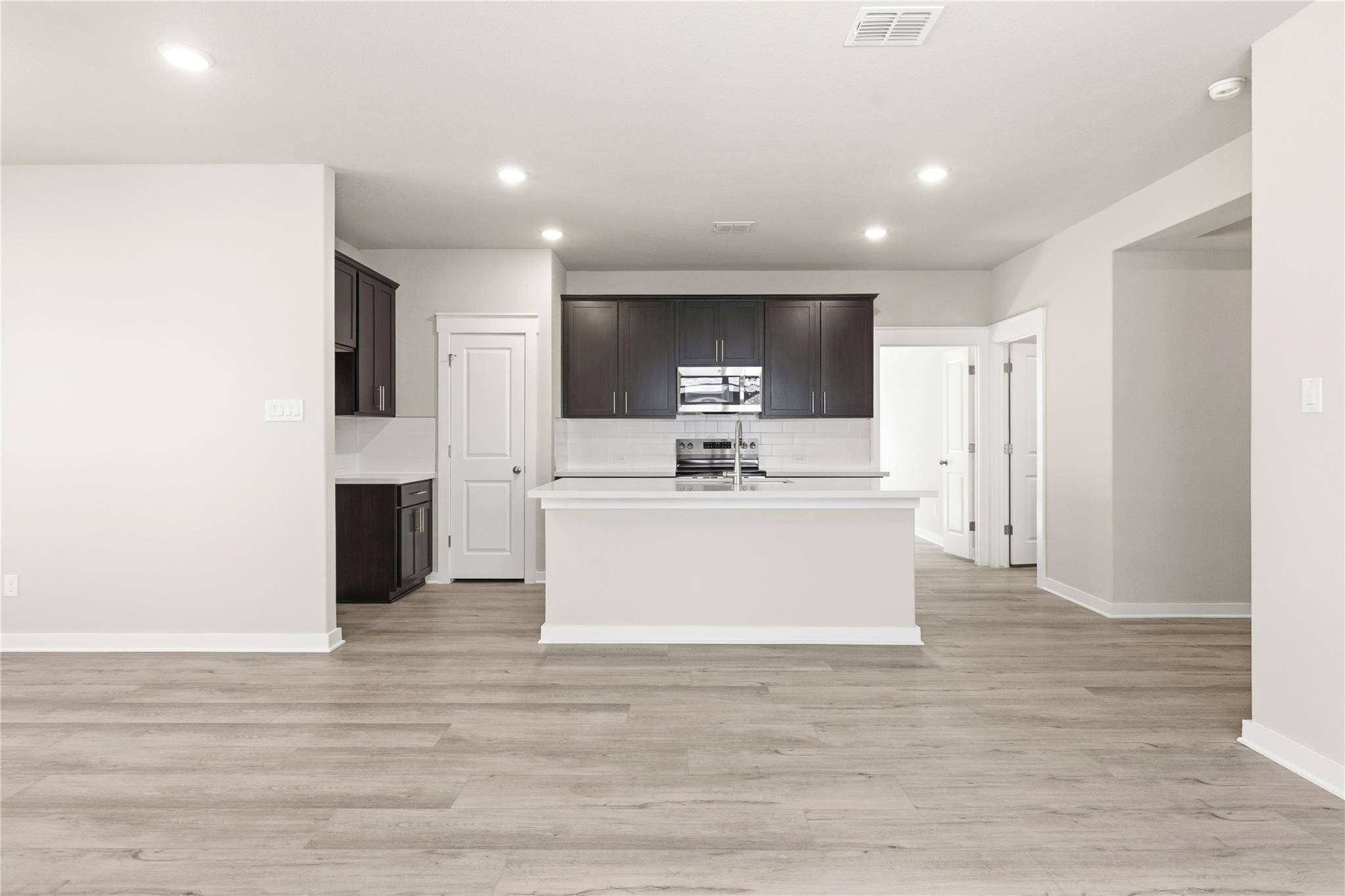204 Hazy View RD, San Marcos, TX 78666
