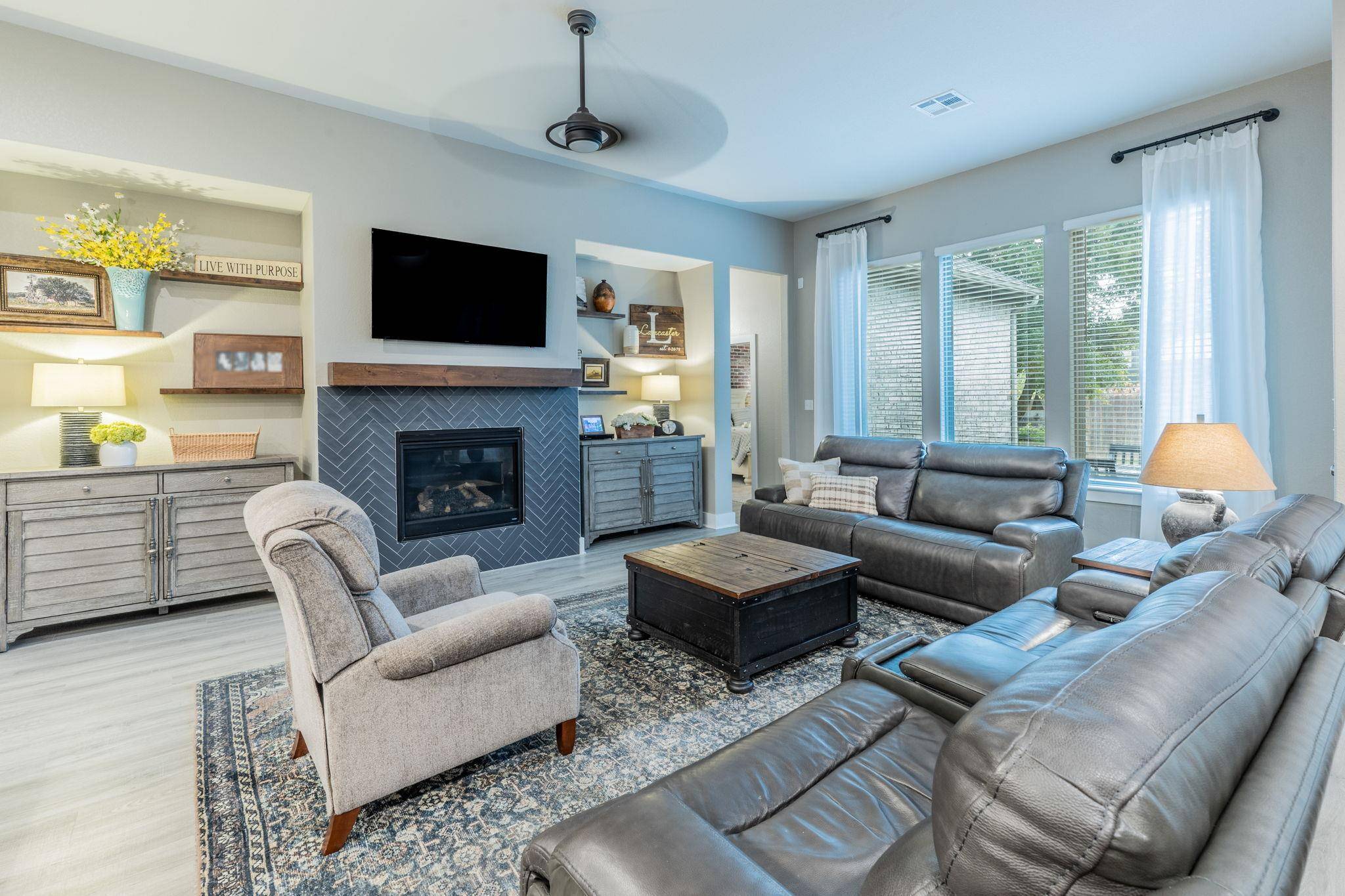 312 Teakmill TRL, San Marcos, TX 78666