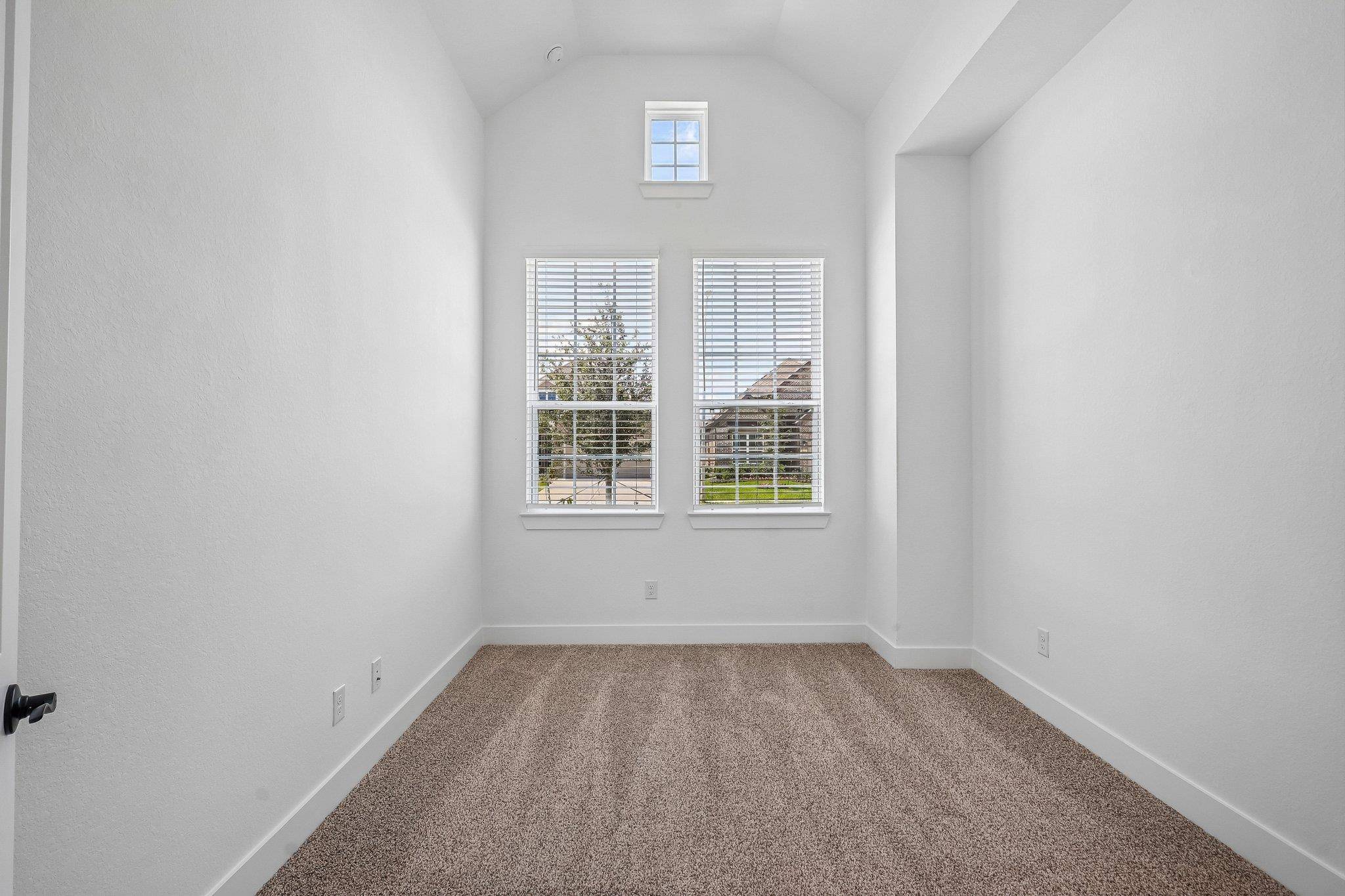 17804 Rolling DR, Manor, TX 78653