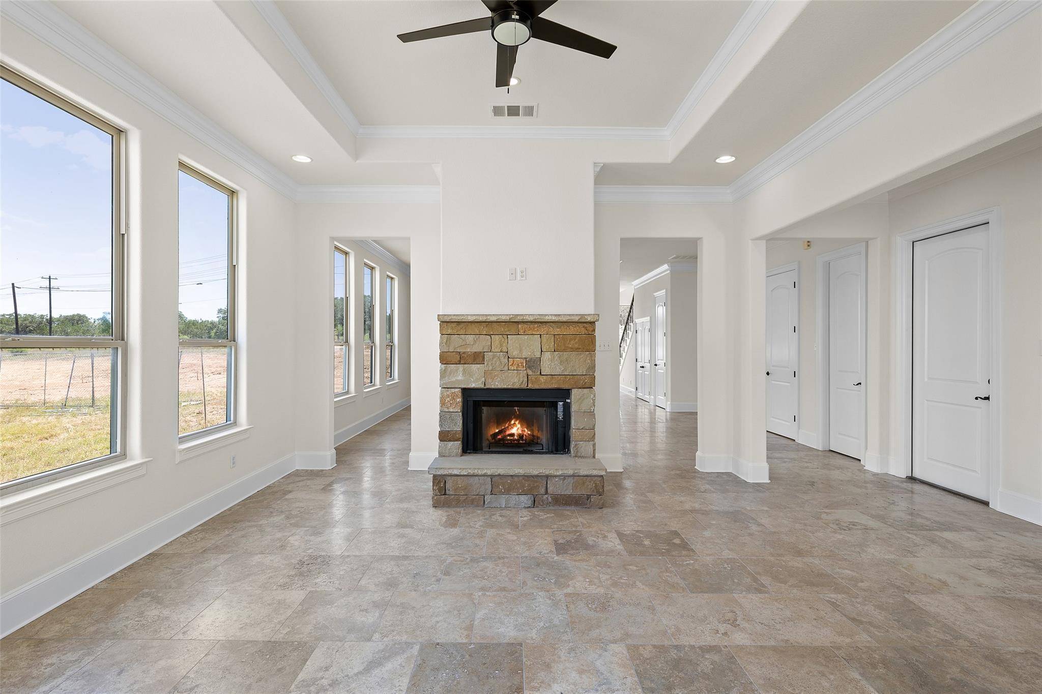 711 N Paleface Ranch RD #6, Spicewood, TX 78669