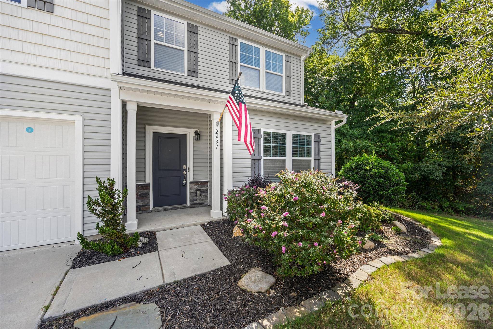 2437 Grinstead CT, Clover, SC 29710