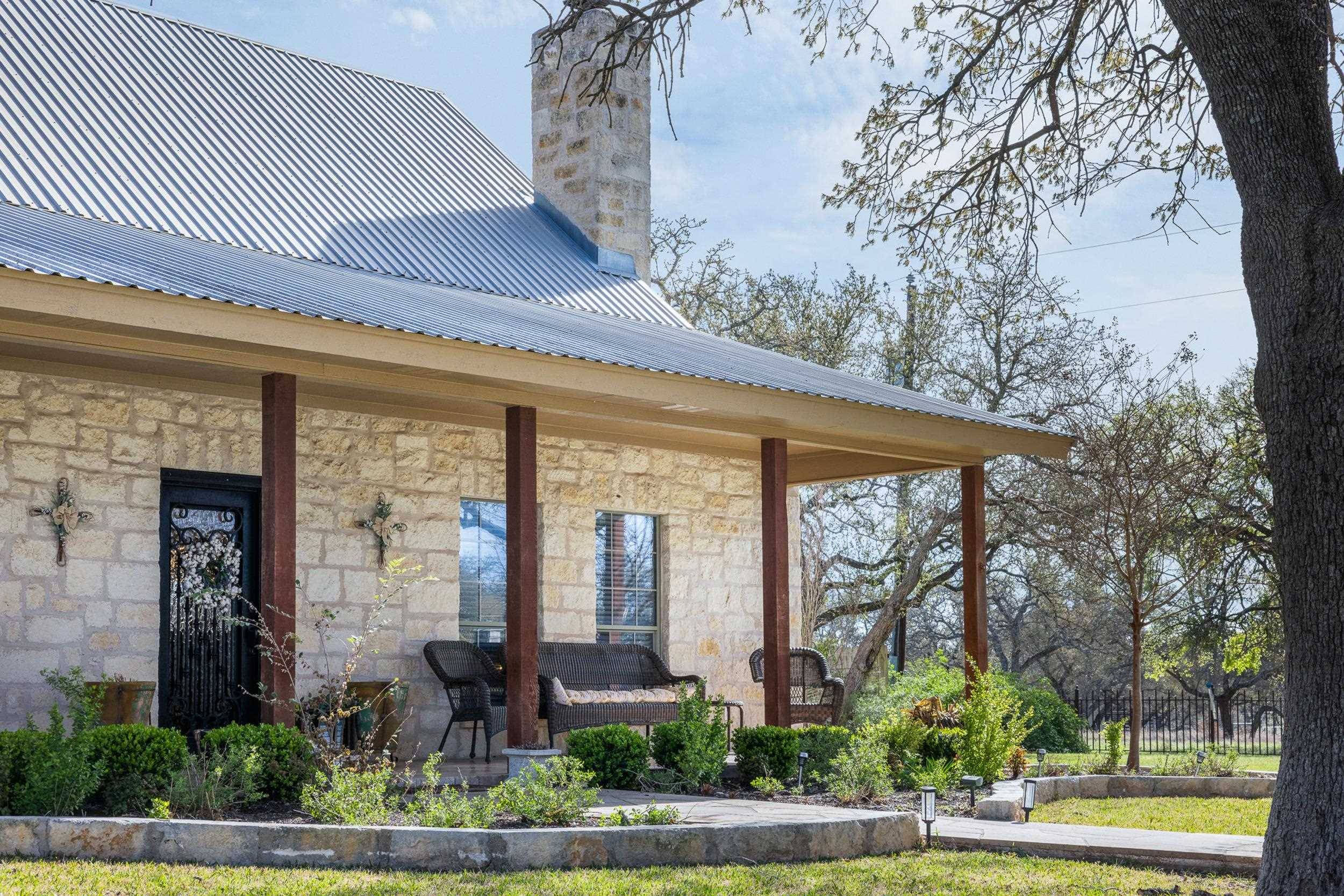 8901 County Road 108, Burnet, TX 78611