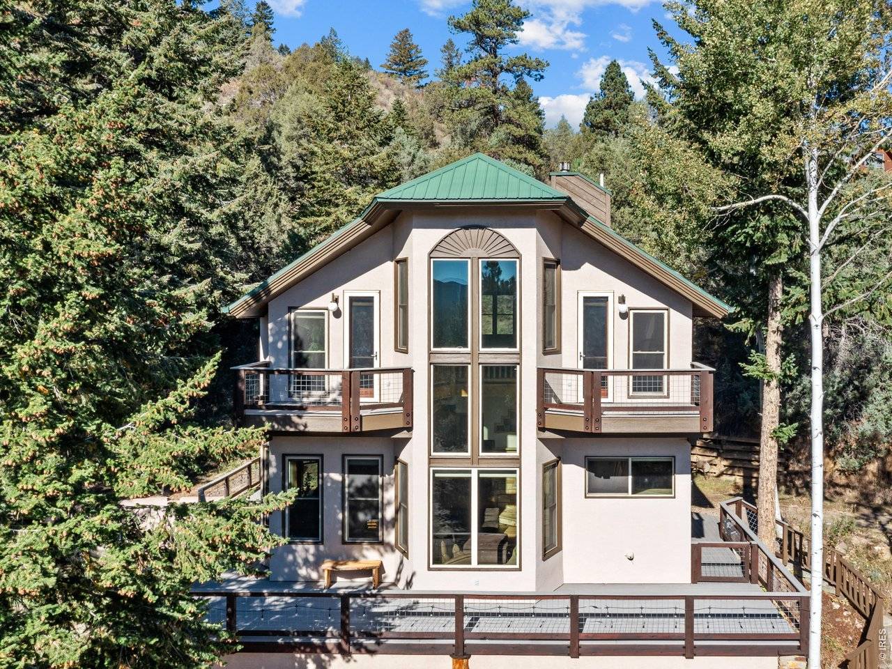 225 Solitude, Glen Haven, CO 80532