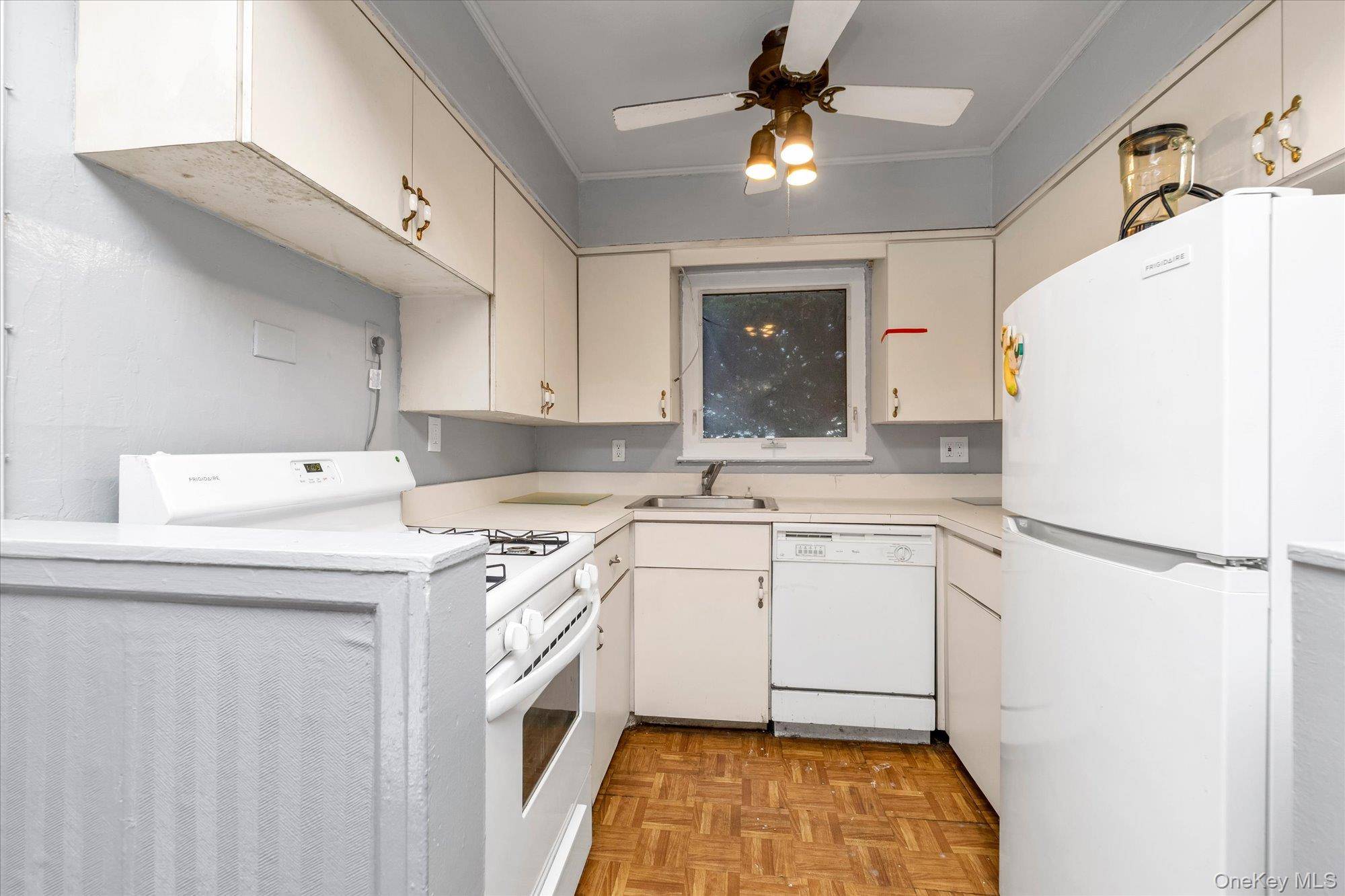 Address not disclosed, West Hempstead, NY 11552